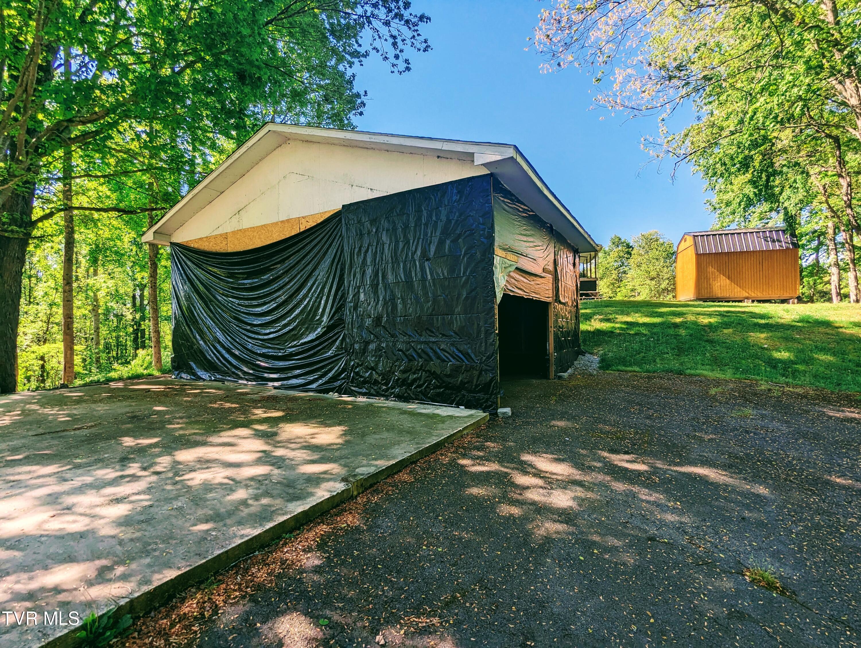 1949 Dc Caney Ridge Road