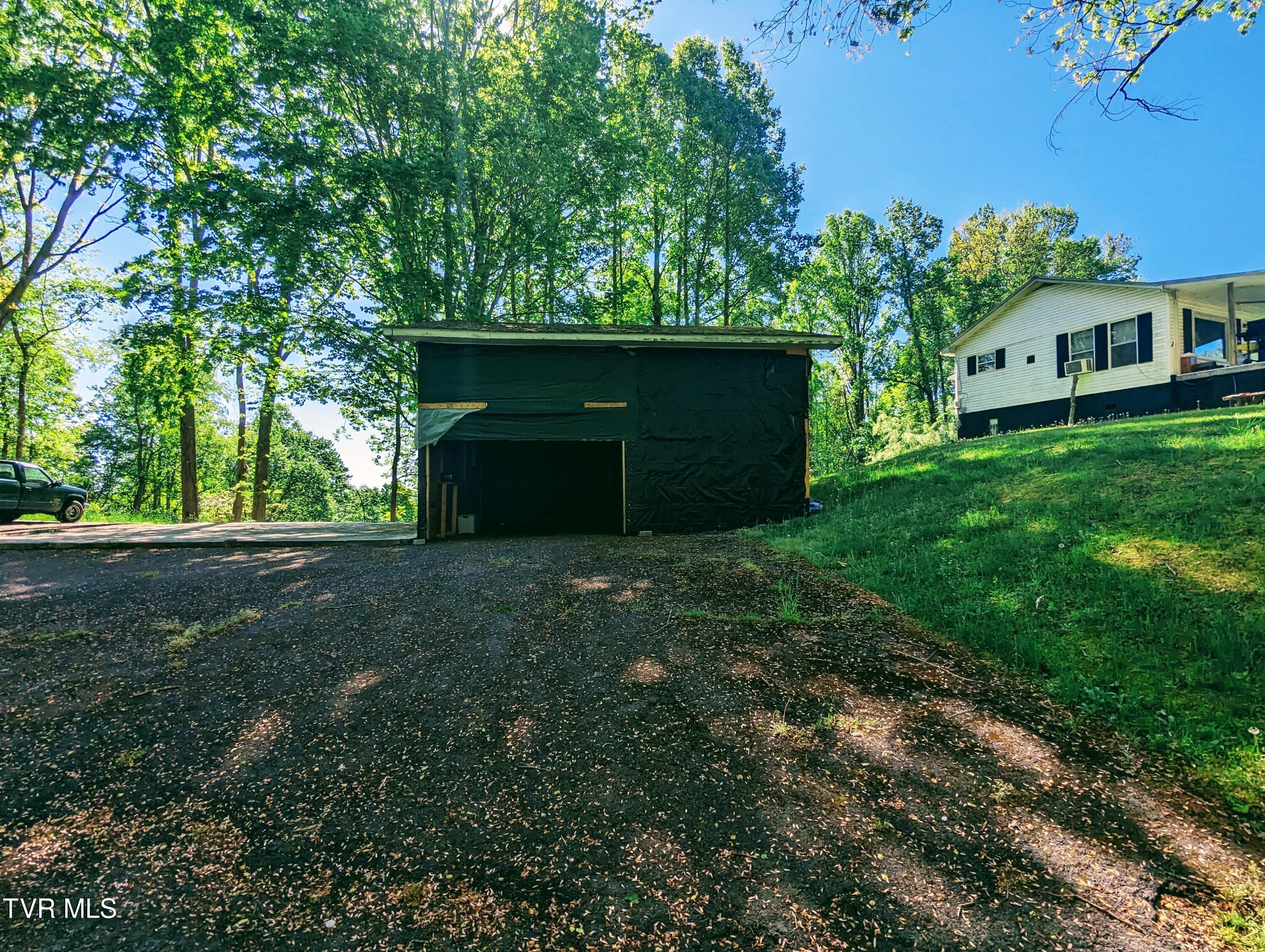 1949 Dc Caney Ridge Road