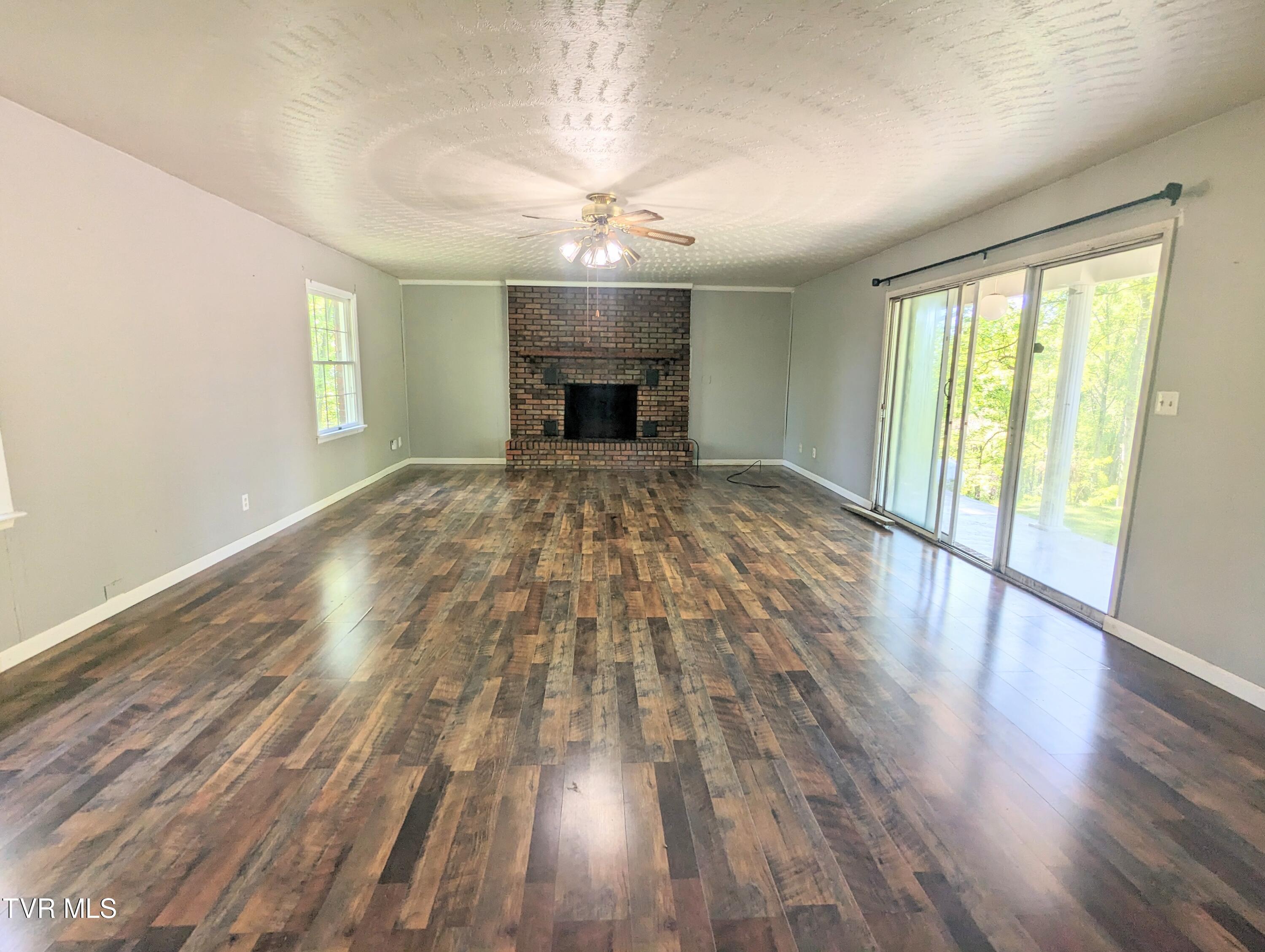1949 Dc Caney Ridge Road
