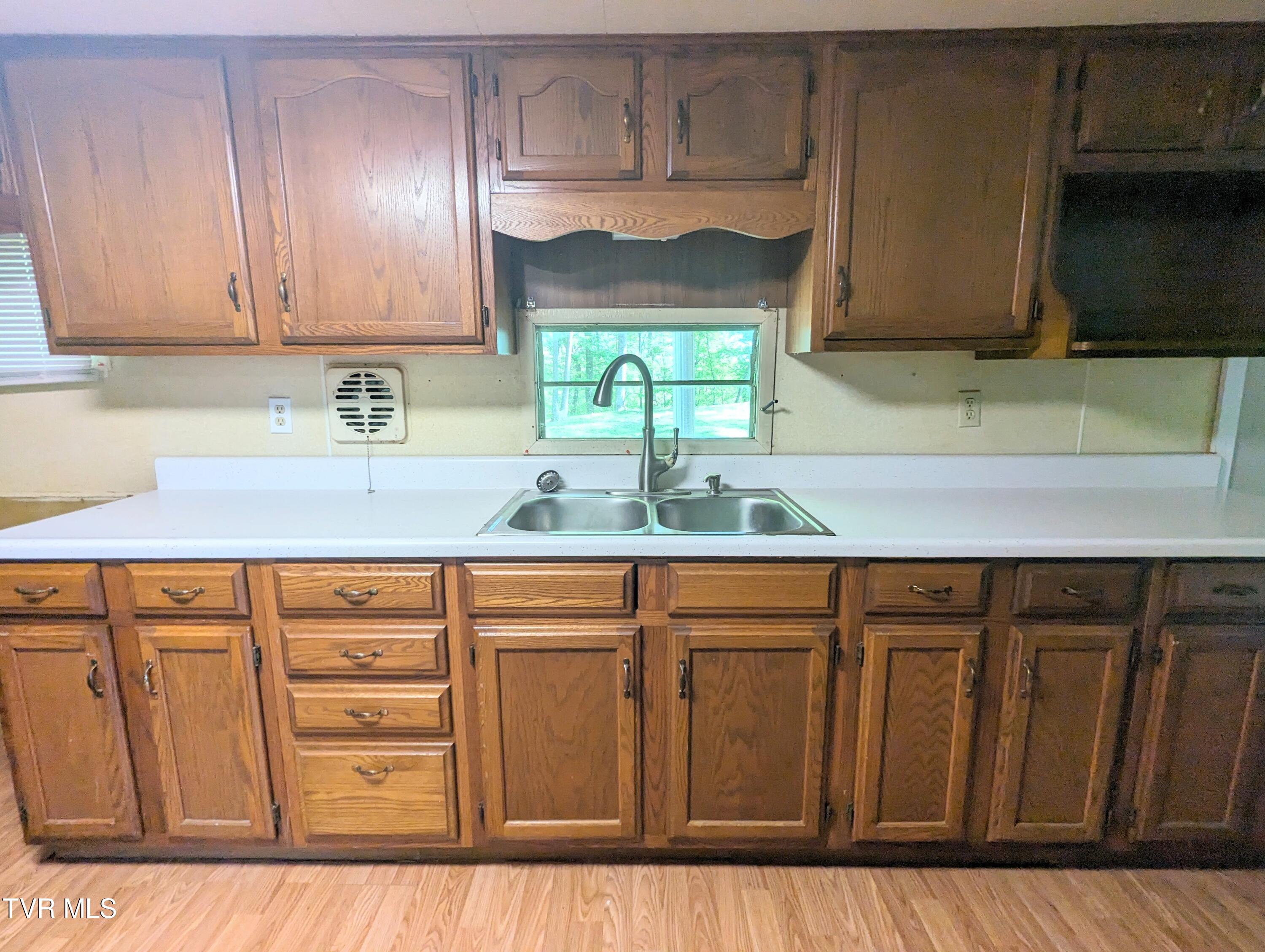 1949 Dc Caney Ridge Road