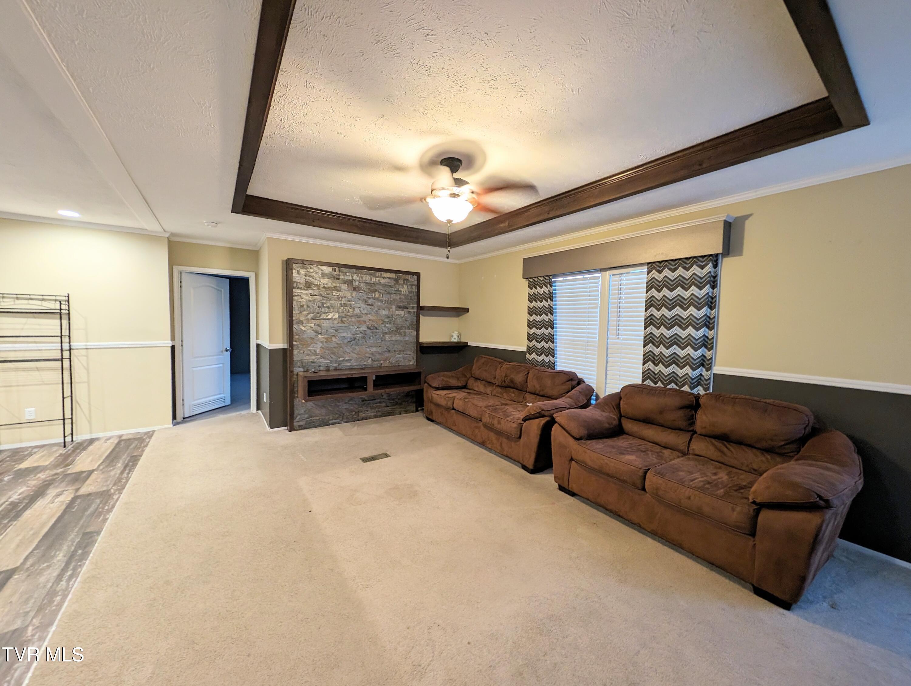 129 Grand View Drive