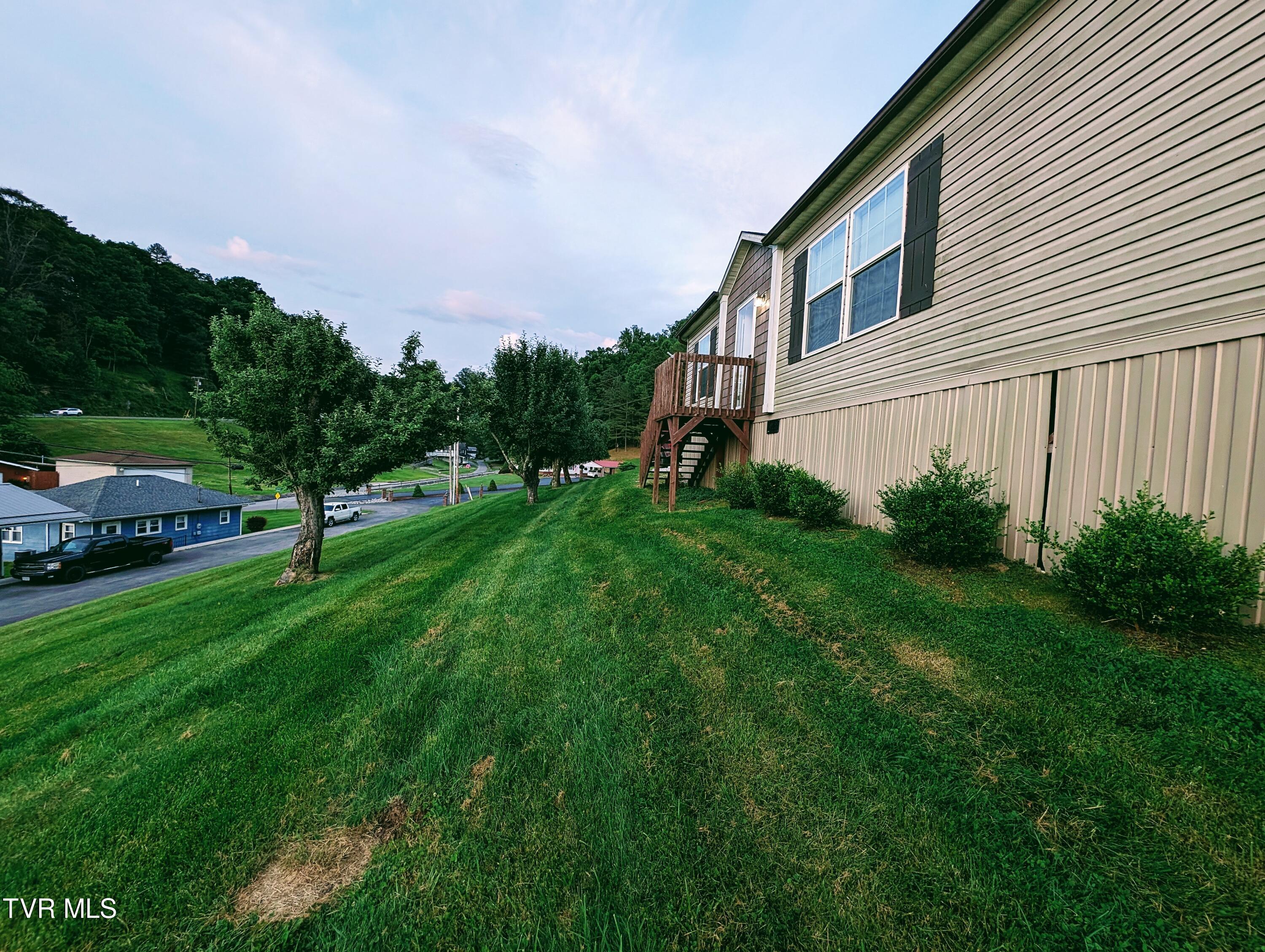 129 Grand View Drive
