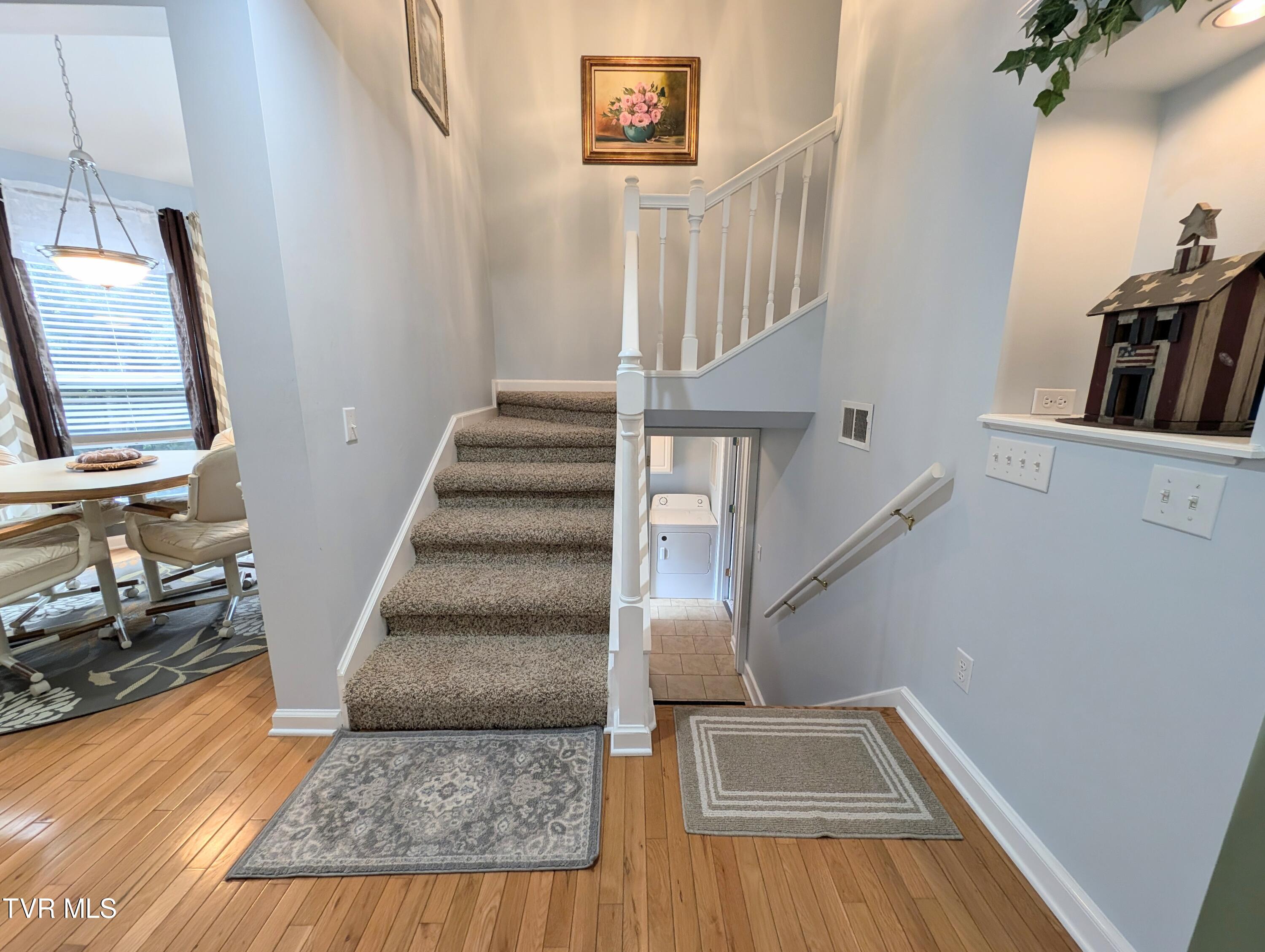 1058 Nealy Ridge