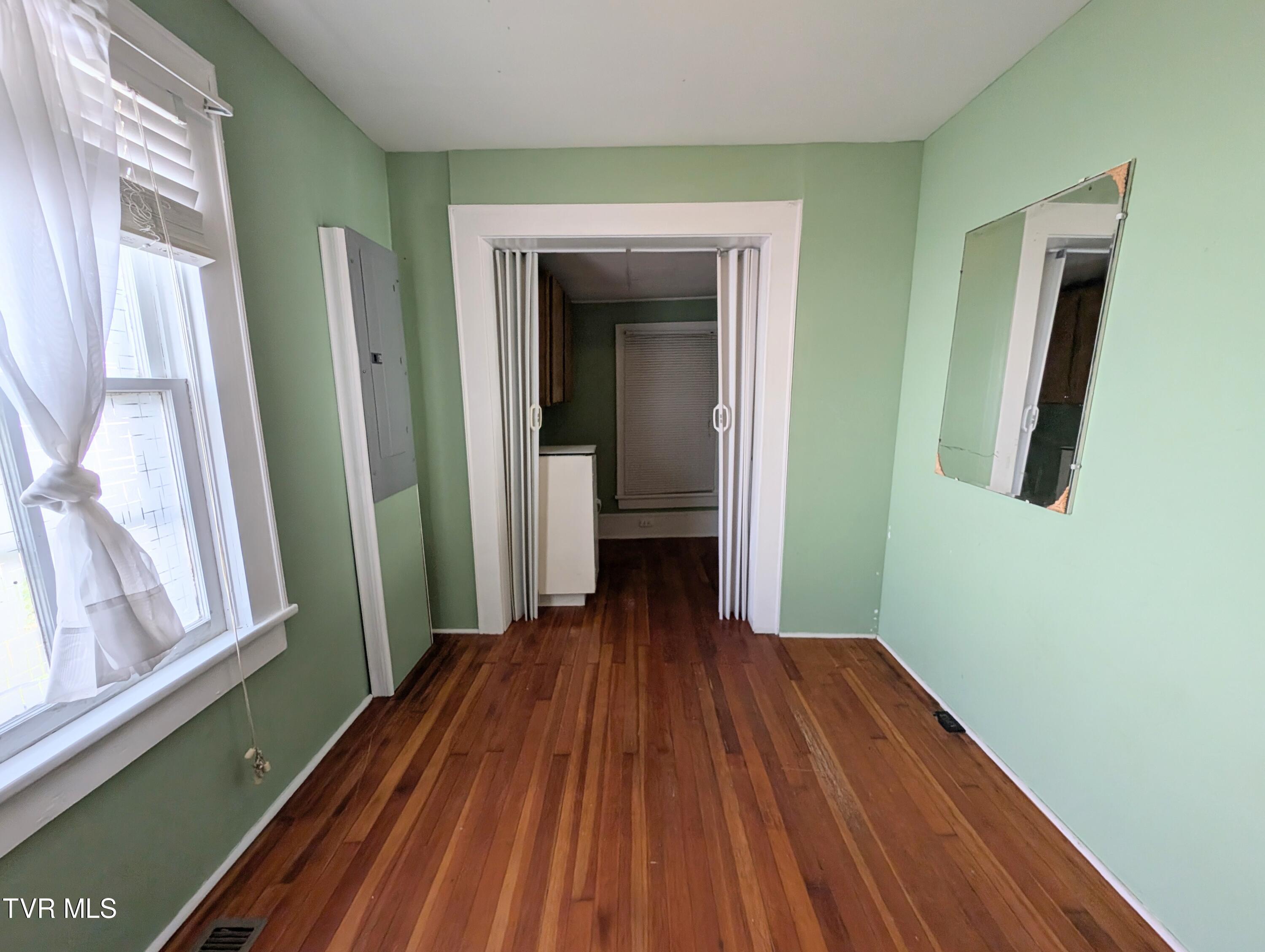 120 Northwest 10th Street