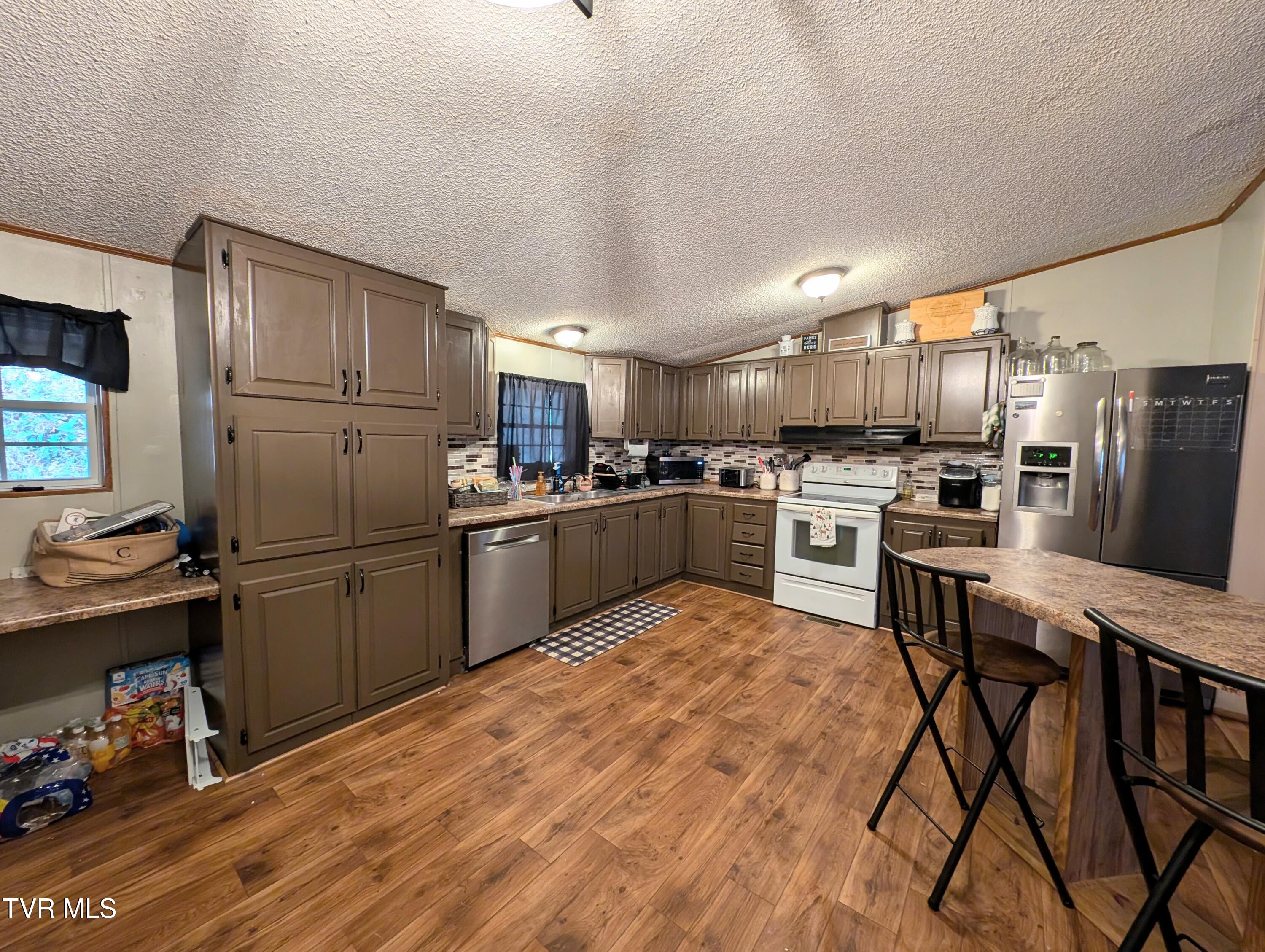 1769 The Lake Road