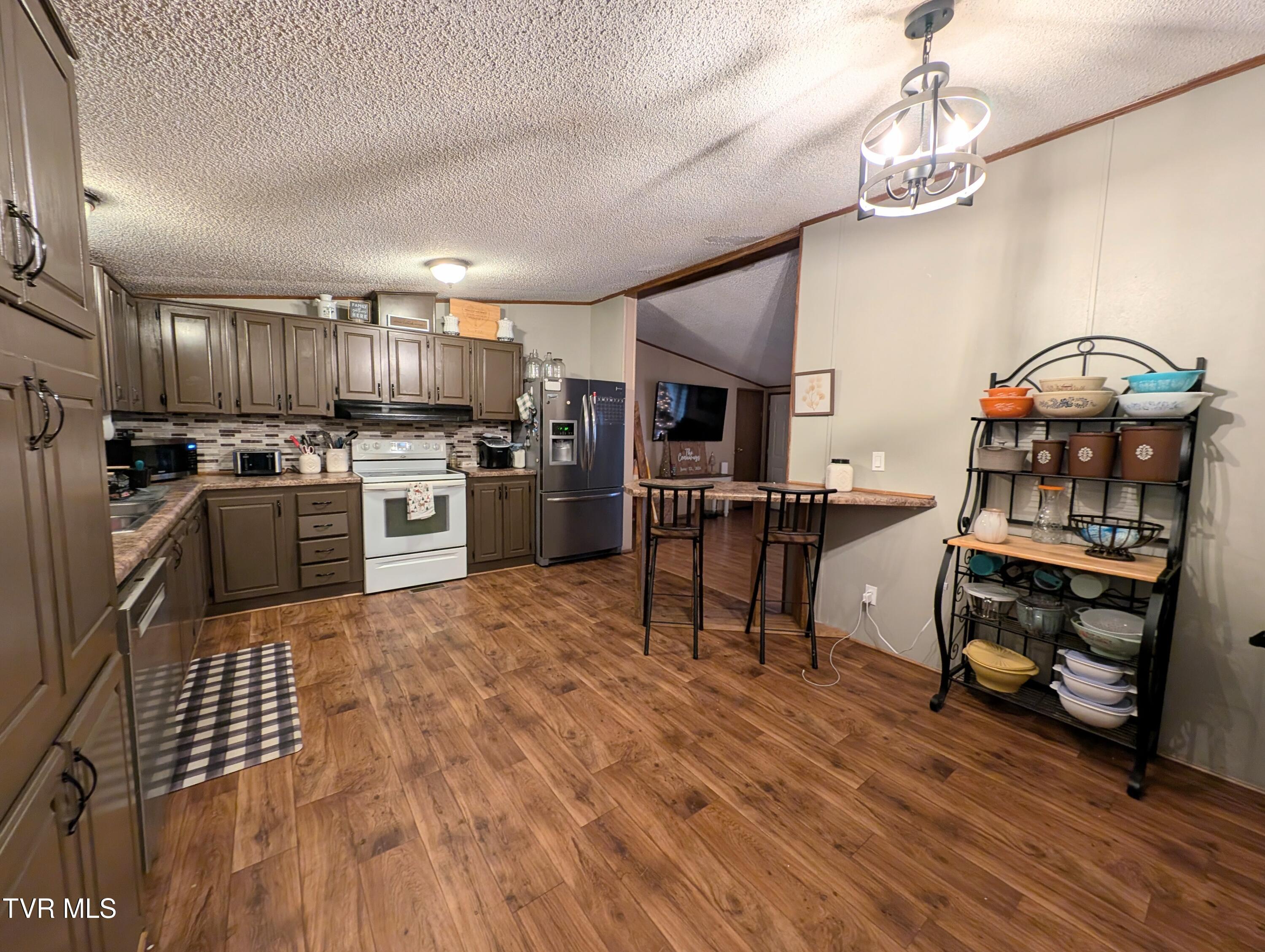 1769 The Lake Road