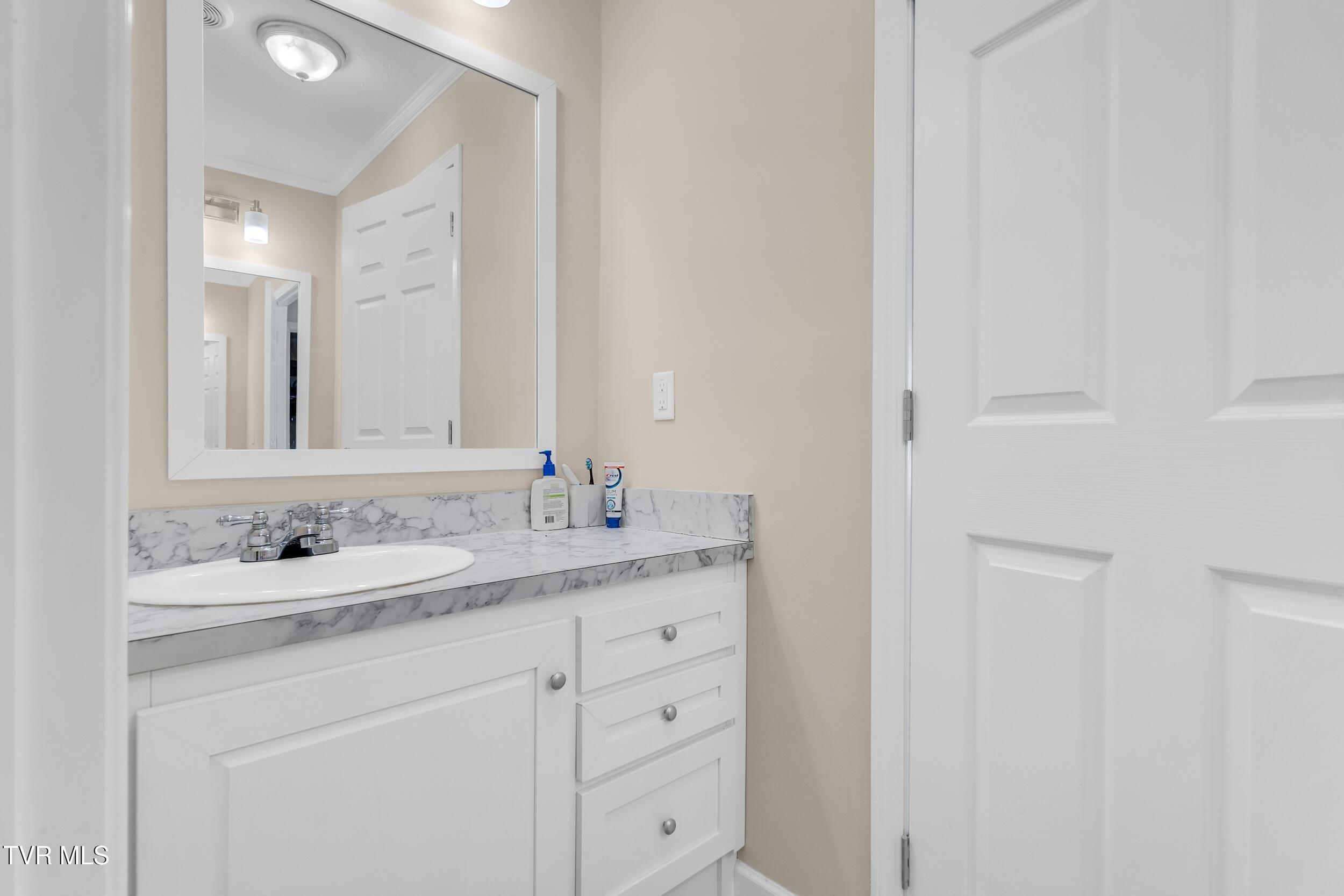 3640 Dc Caney Ridge Road