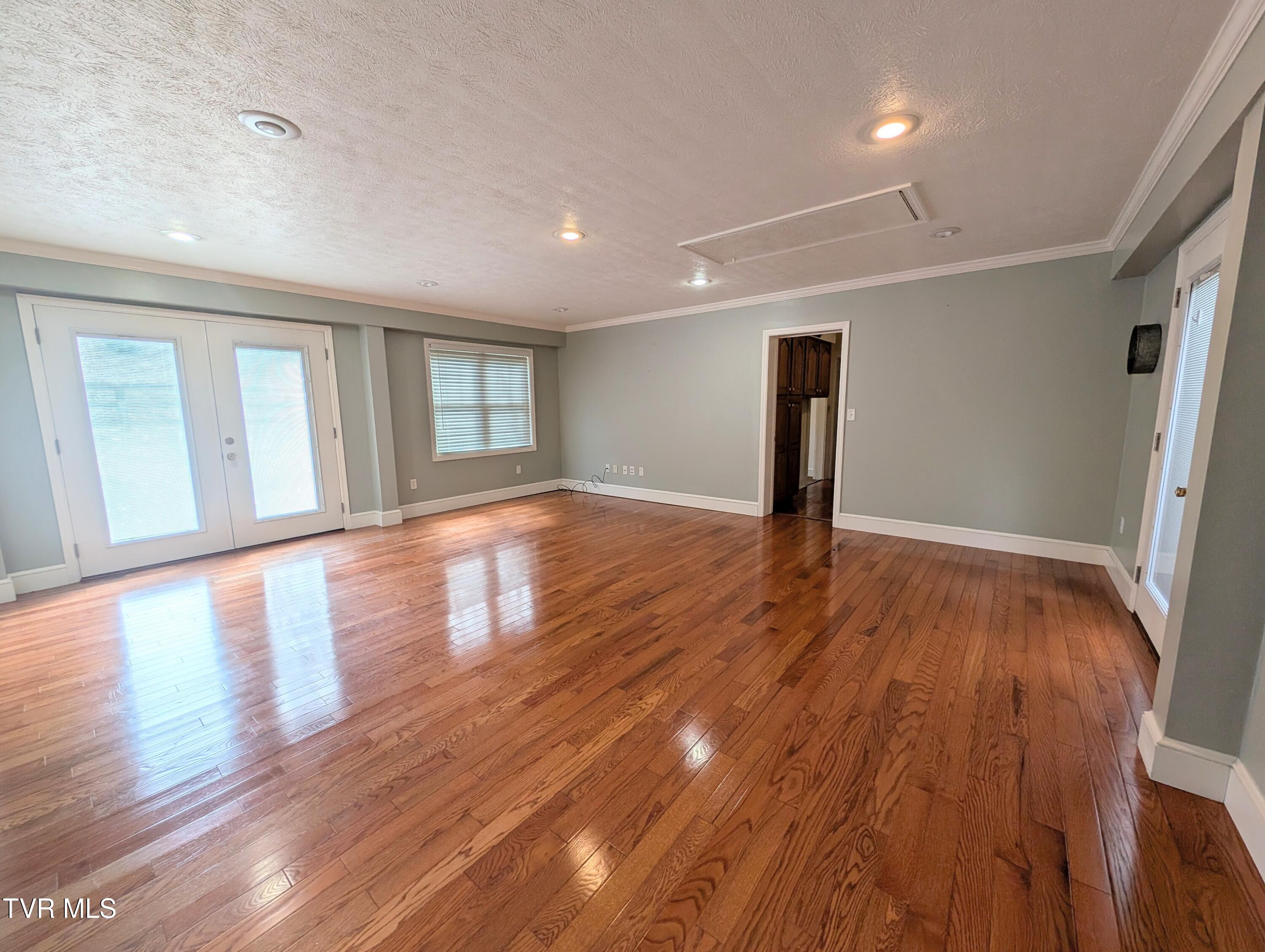 177 Happy Valley Drive