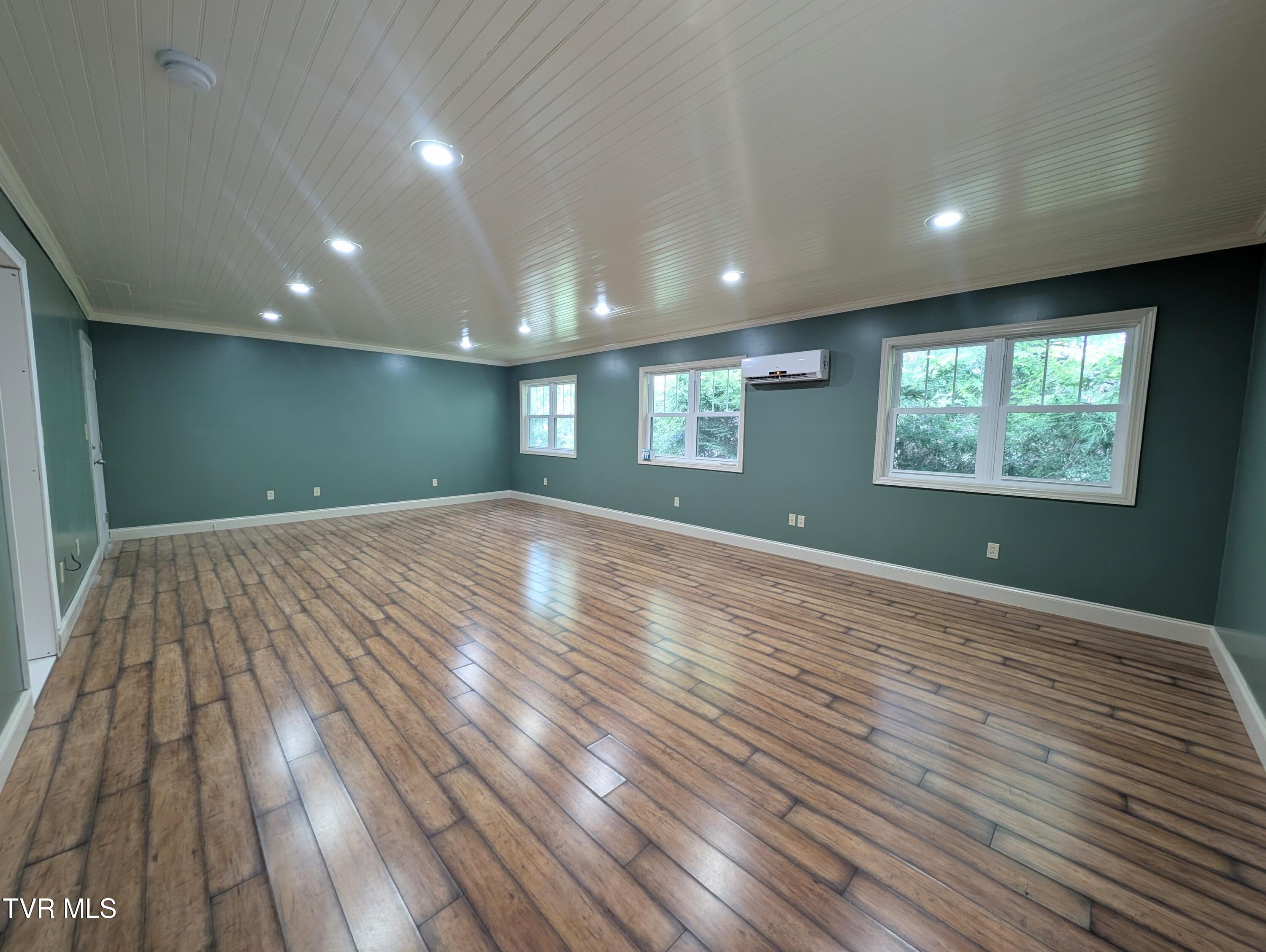 177 Happy Valley Drive