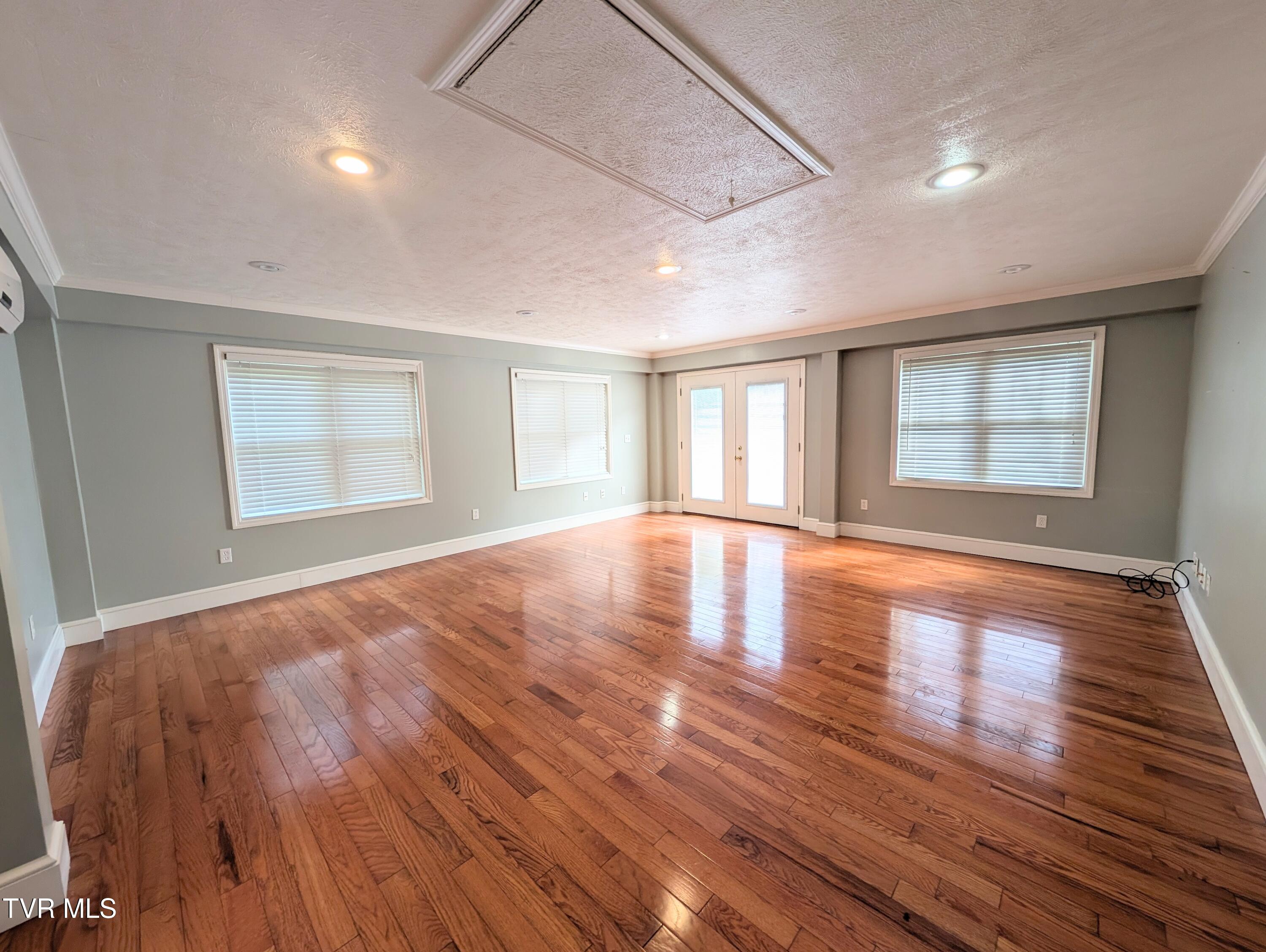 177 Happy Valley Drive