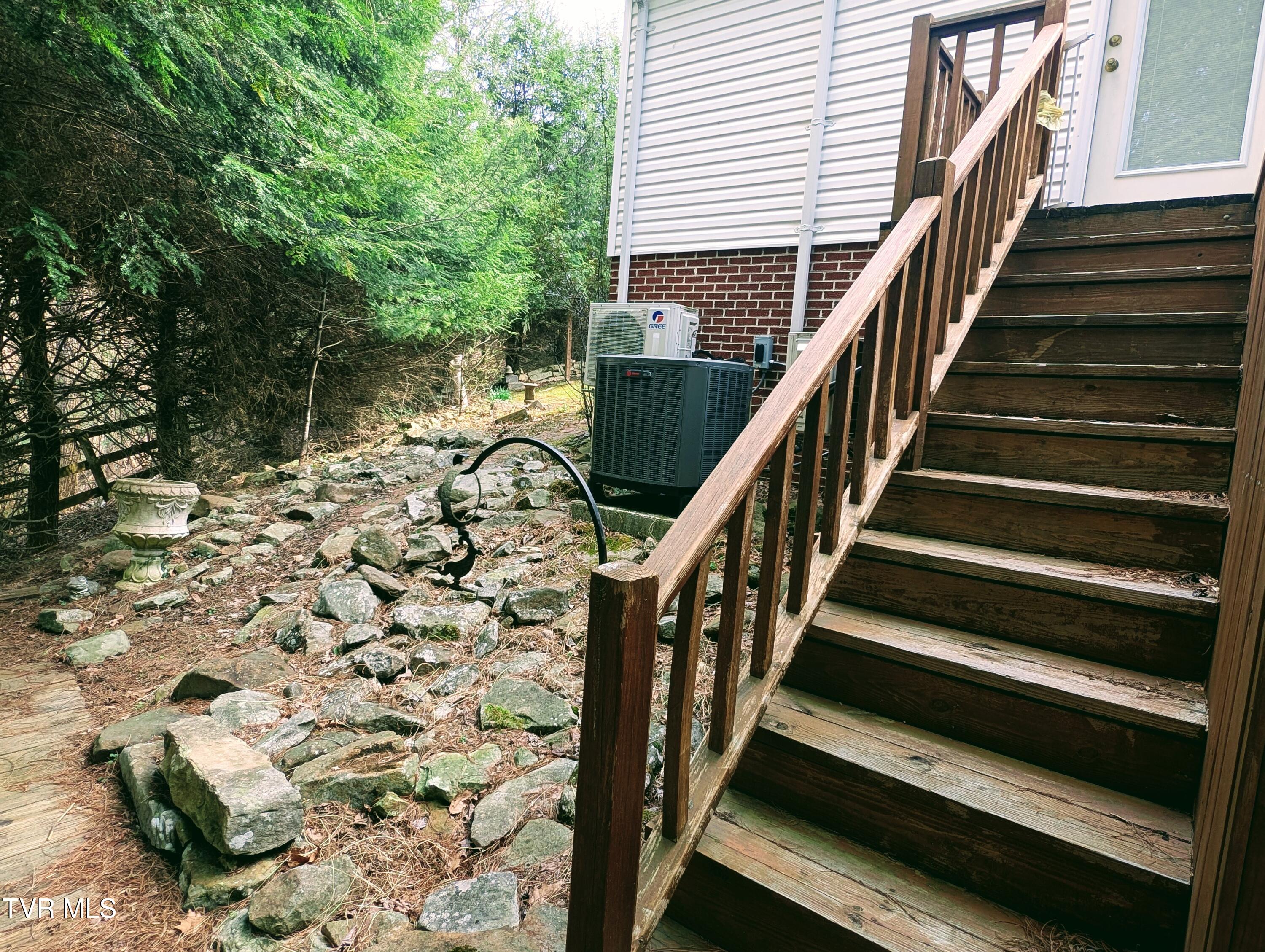 177 Happy Valley Drive