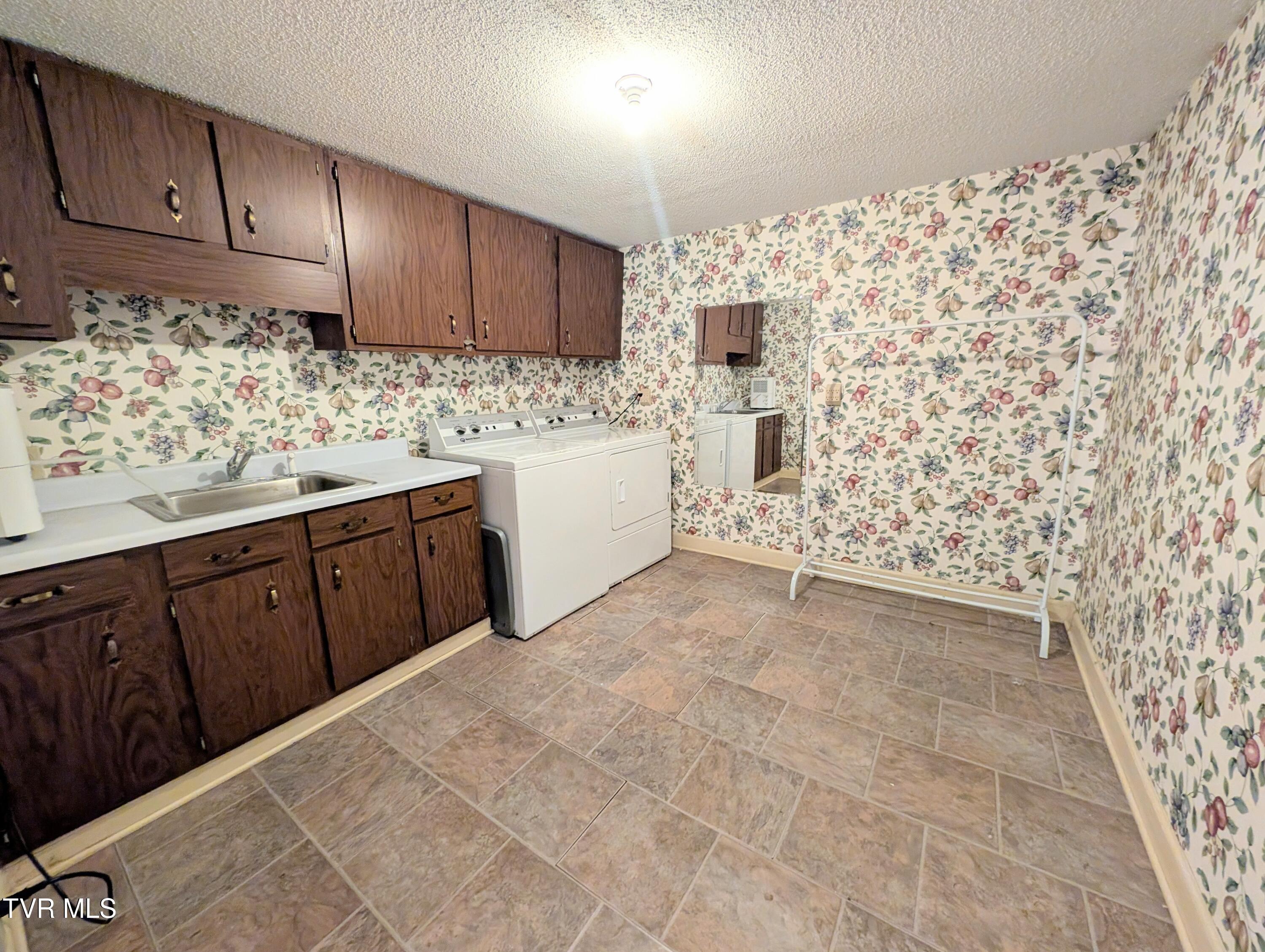 177 Happy Valley Drive