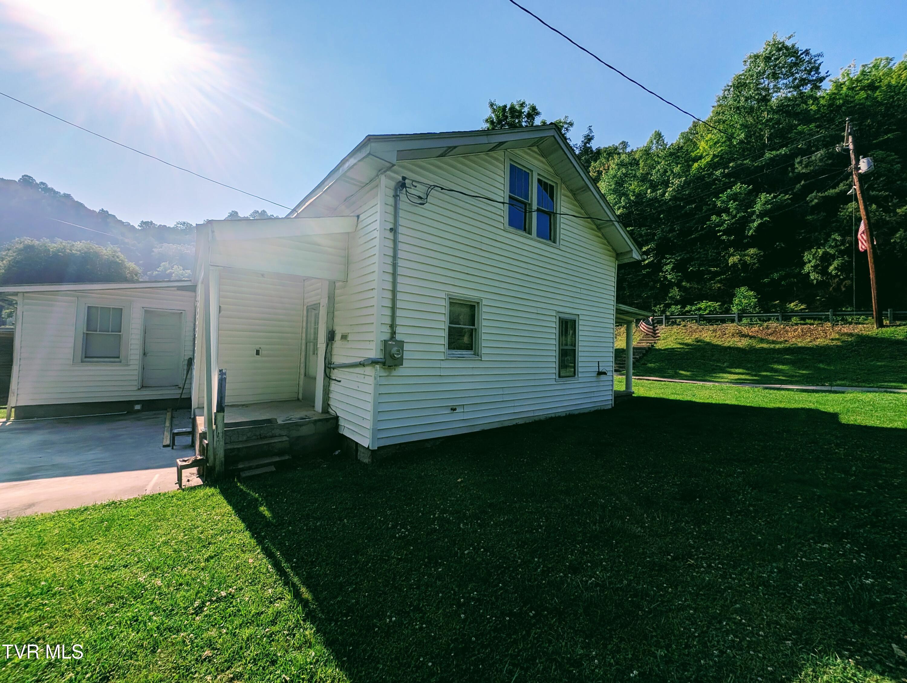 124 Garmon Sutherland Street