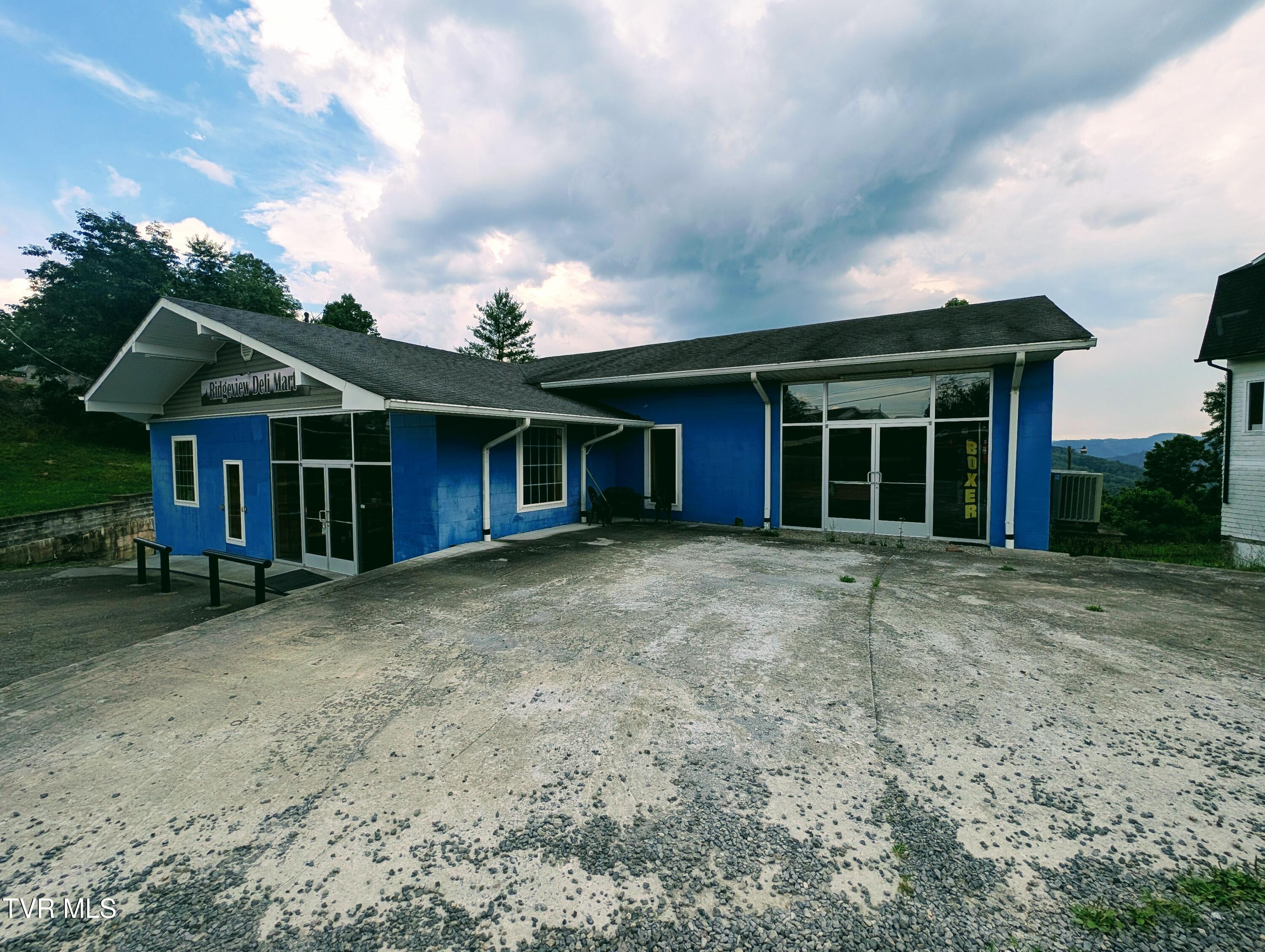 1220 Rose Ridge