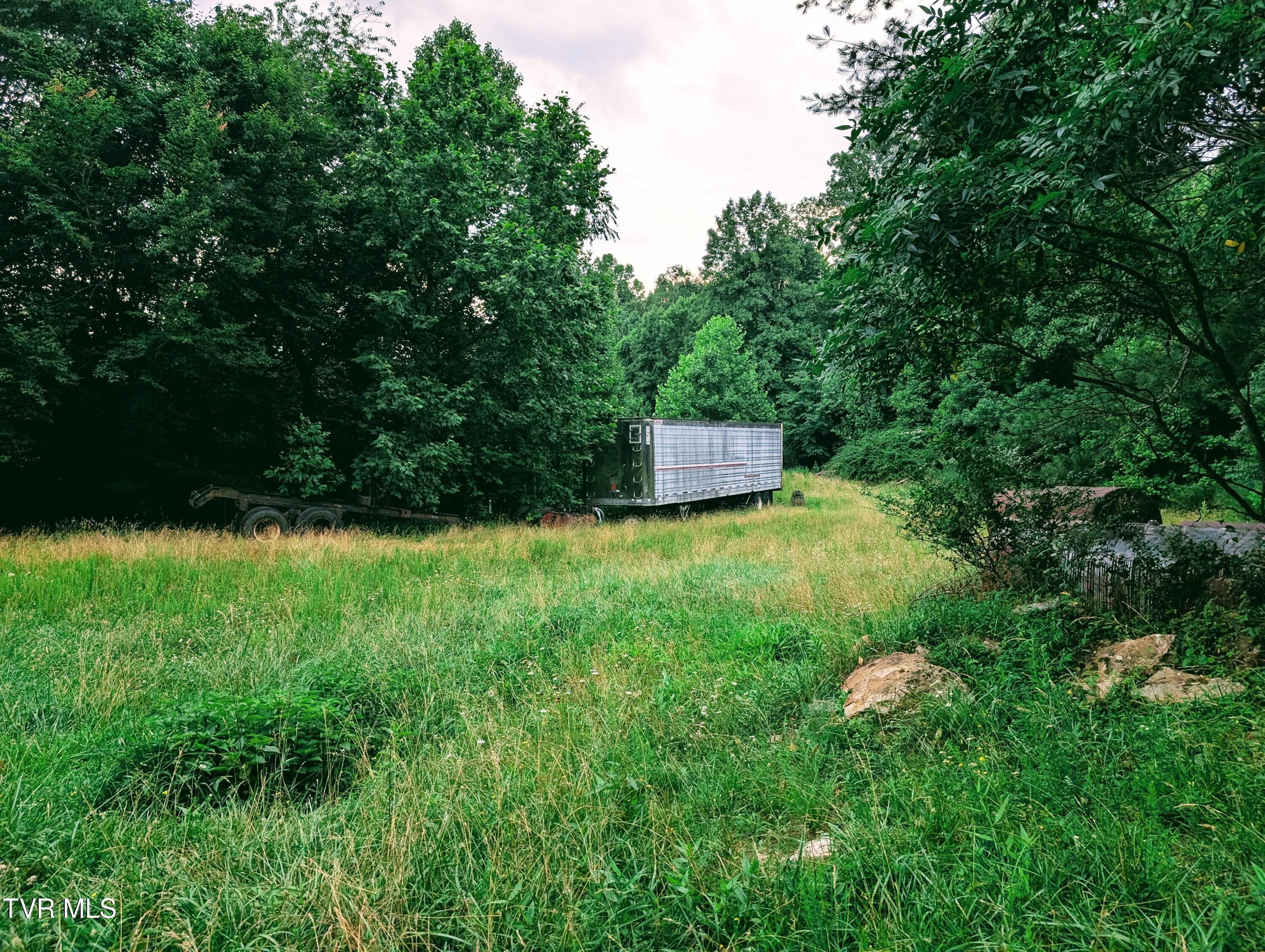 1220 Rose Ridge