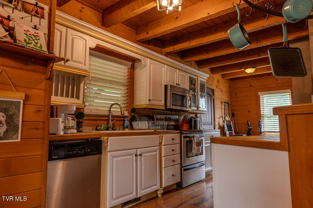 332 Undertaker Boulevard