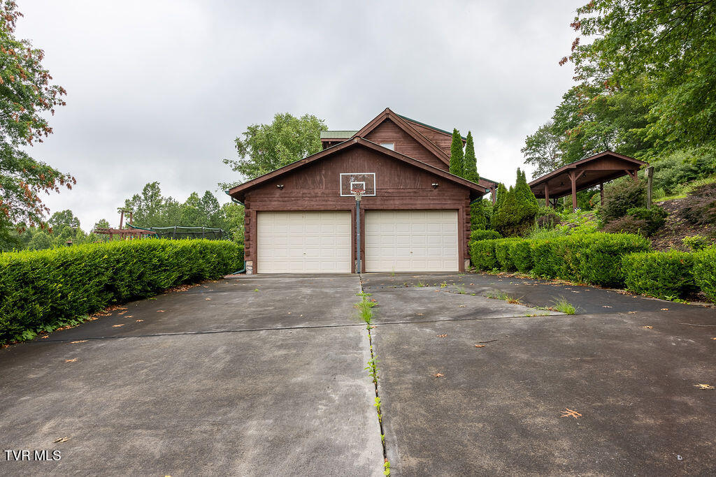 332 Undertaker Boulevard