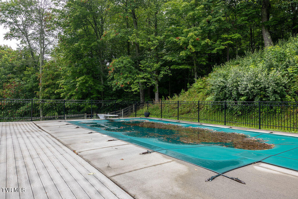 332 Undertaker Boulevard