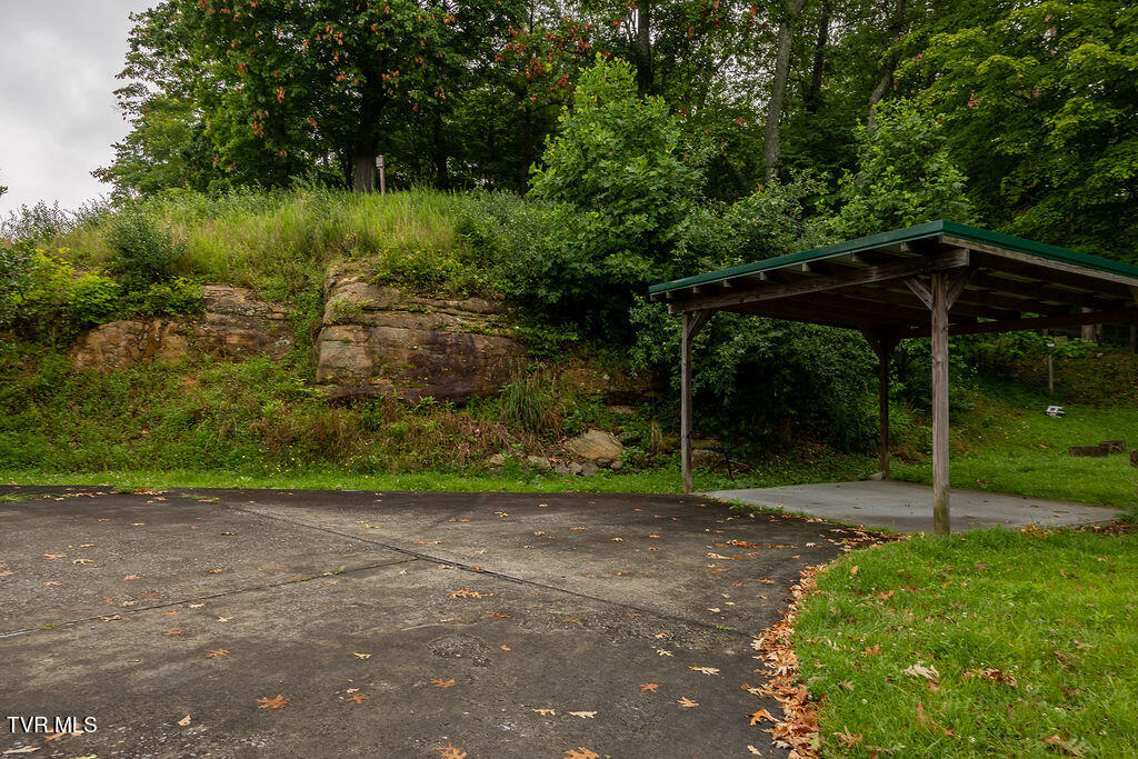 332 Undertaker Boulevard