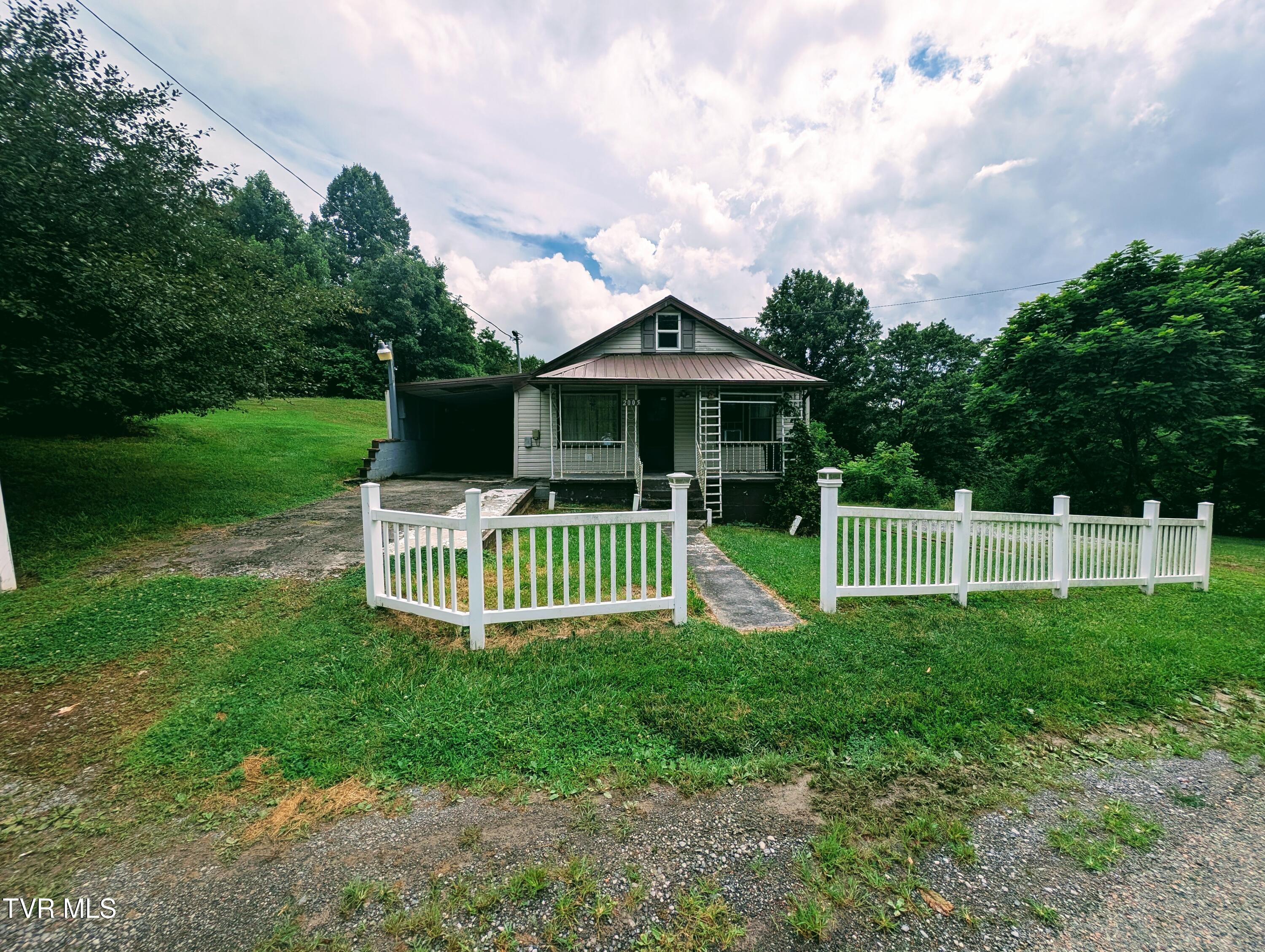 2005 Dc Caney Ridge Road