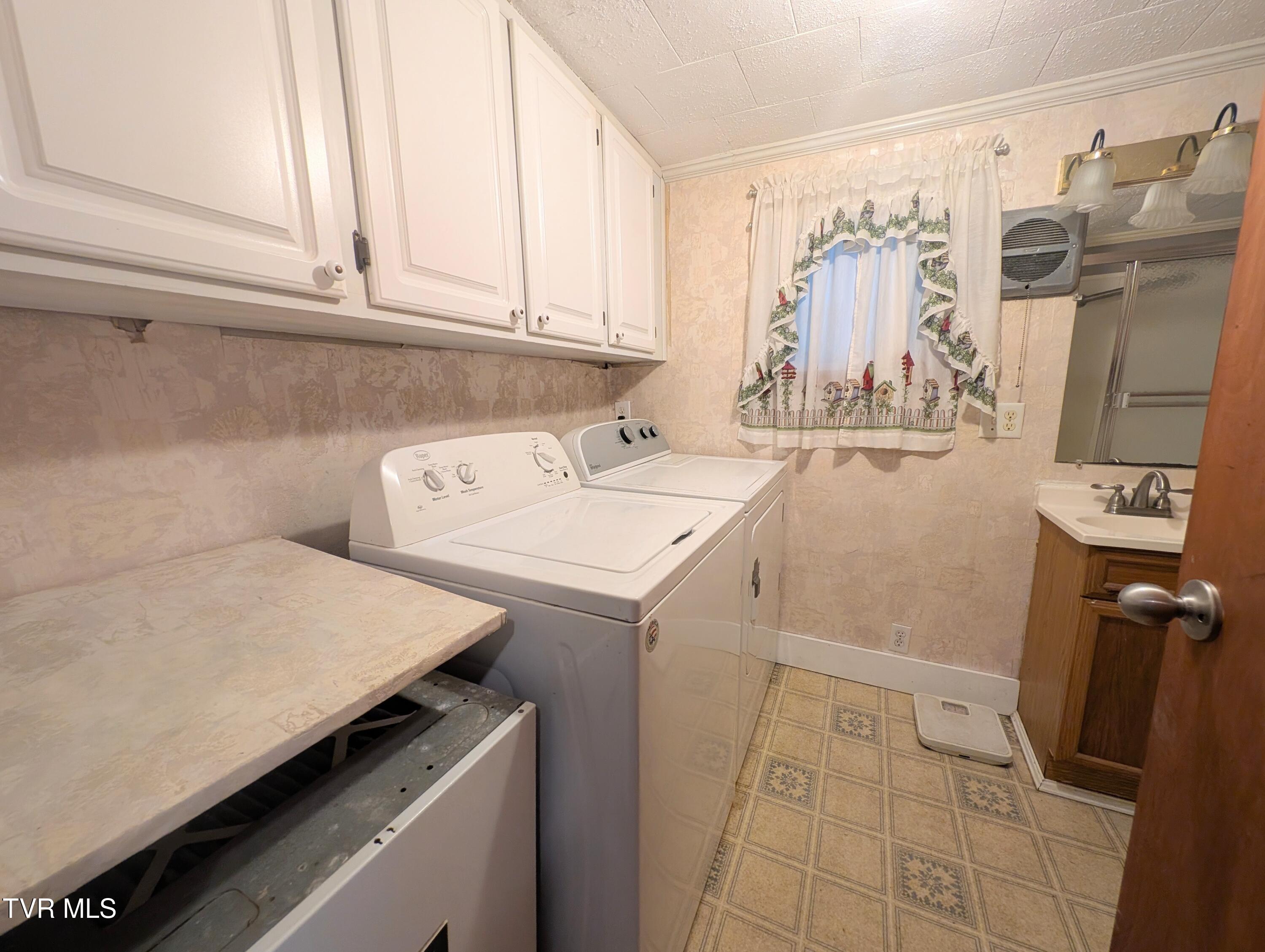 2005 Dc Caney Ridge Road