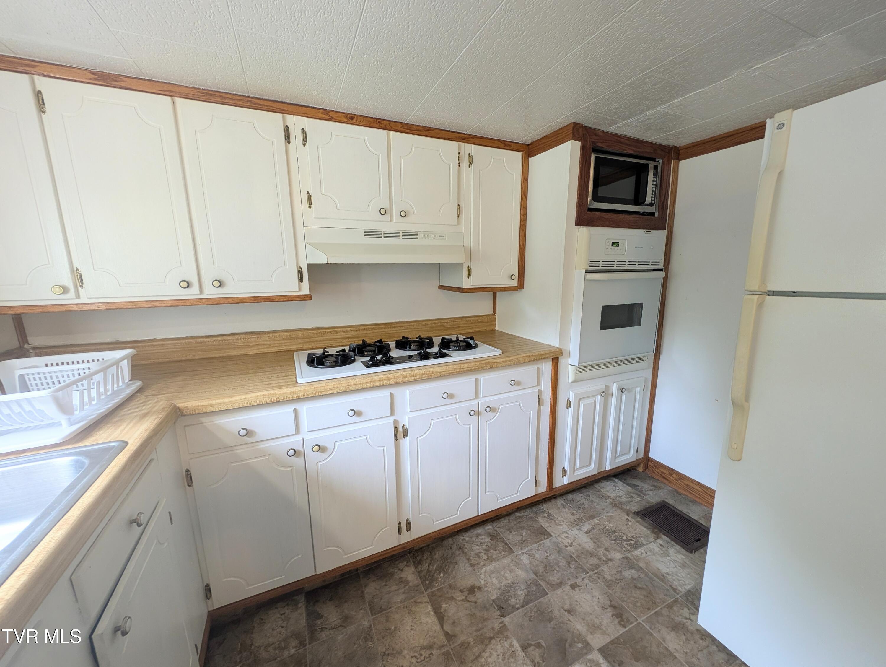 2005 Dc Caney Ridge Road