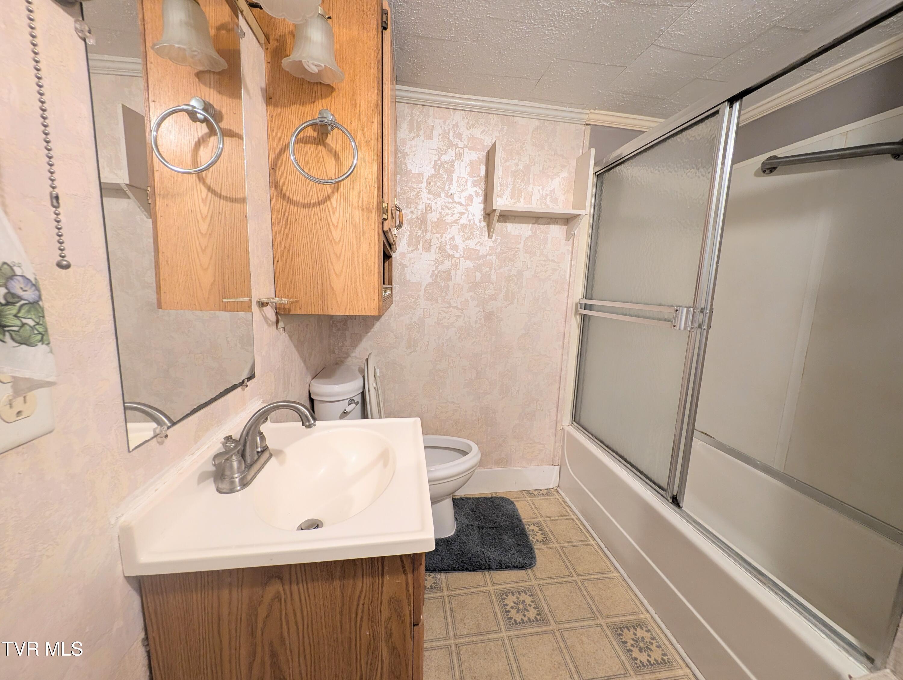 2005 Dc Caney Ridge Road