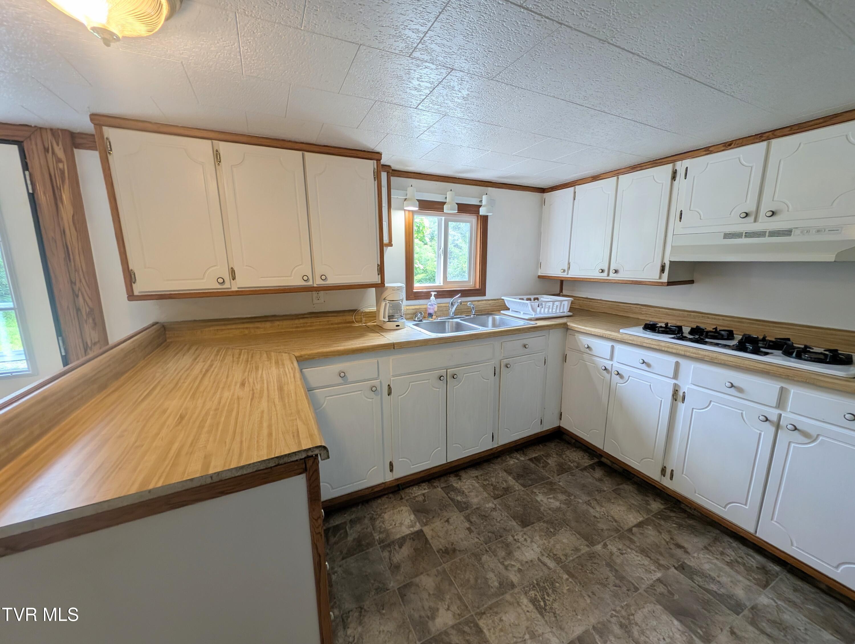 2005 Dc Caney Ridge Road