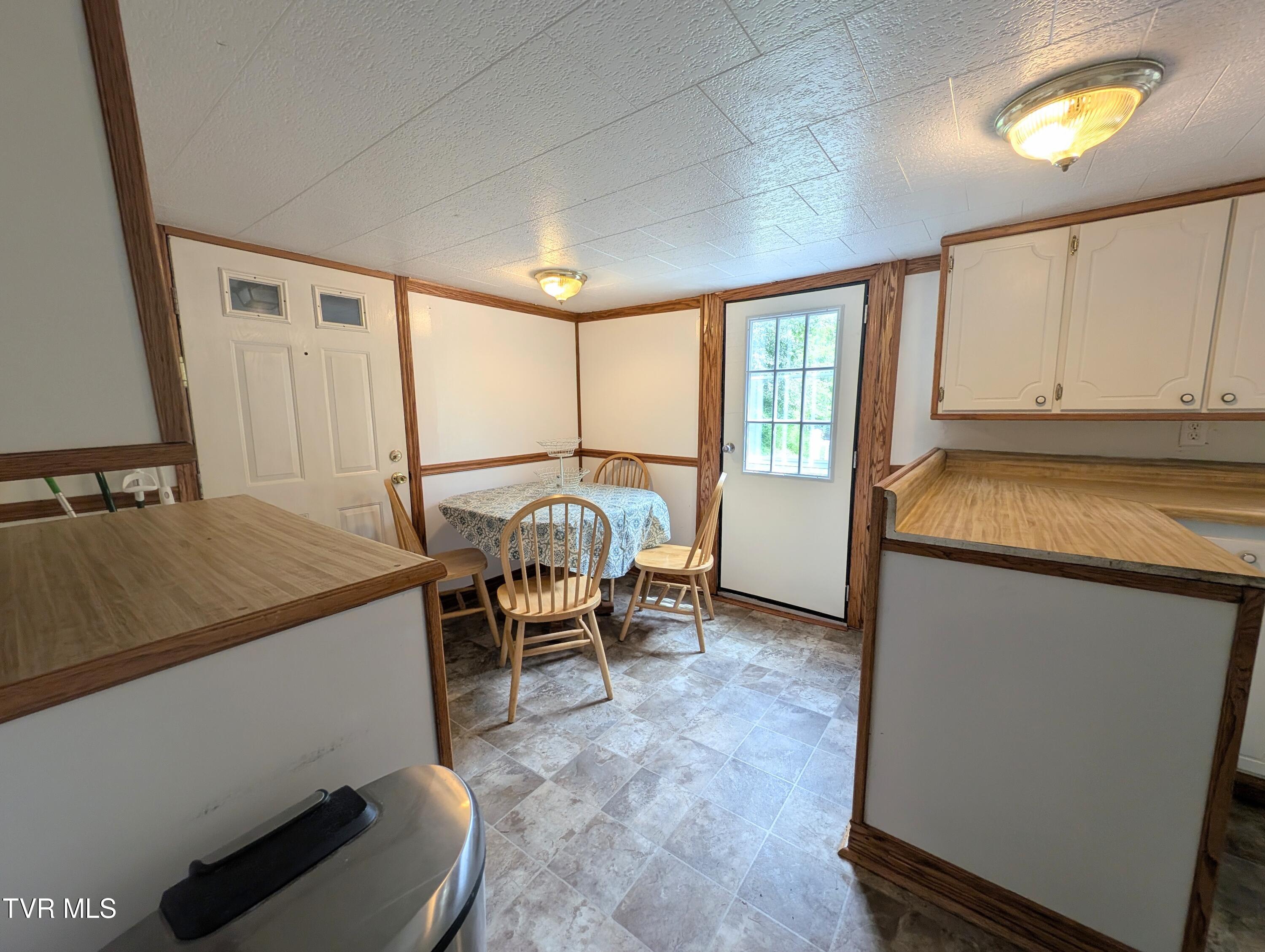 2005 Dc Caney Ridge Road