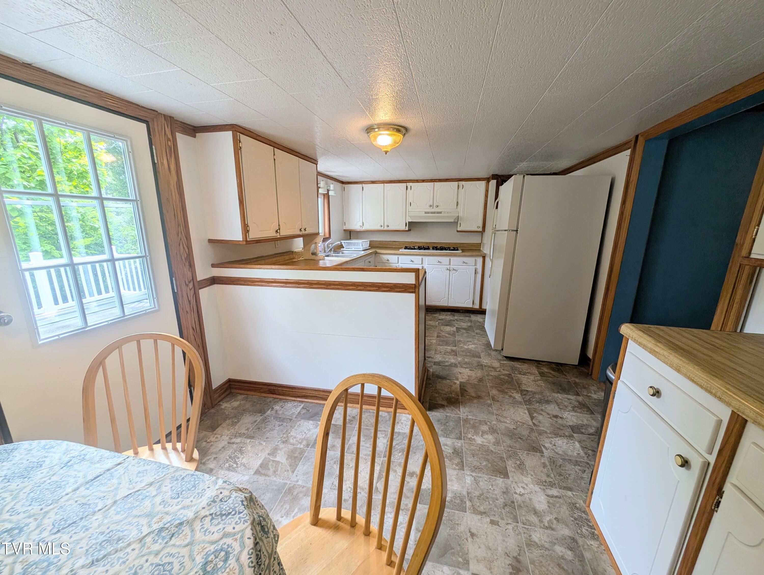 2005 Dc Caney Ridge Road