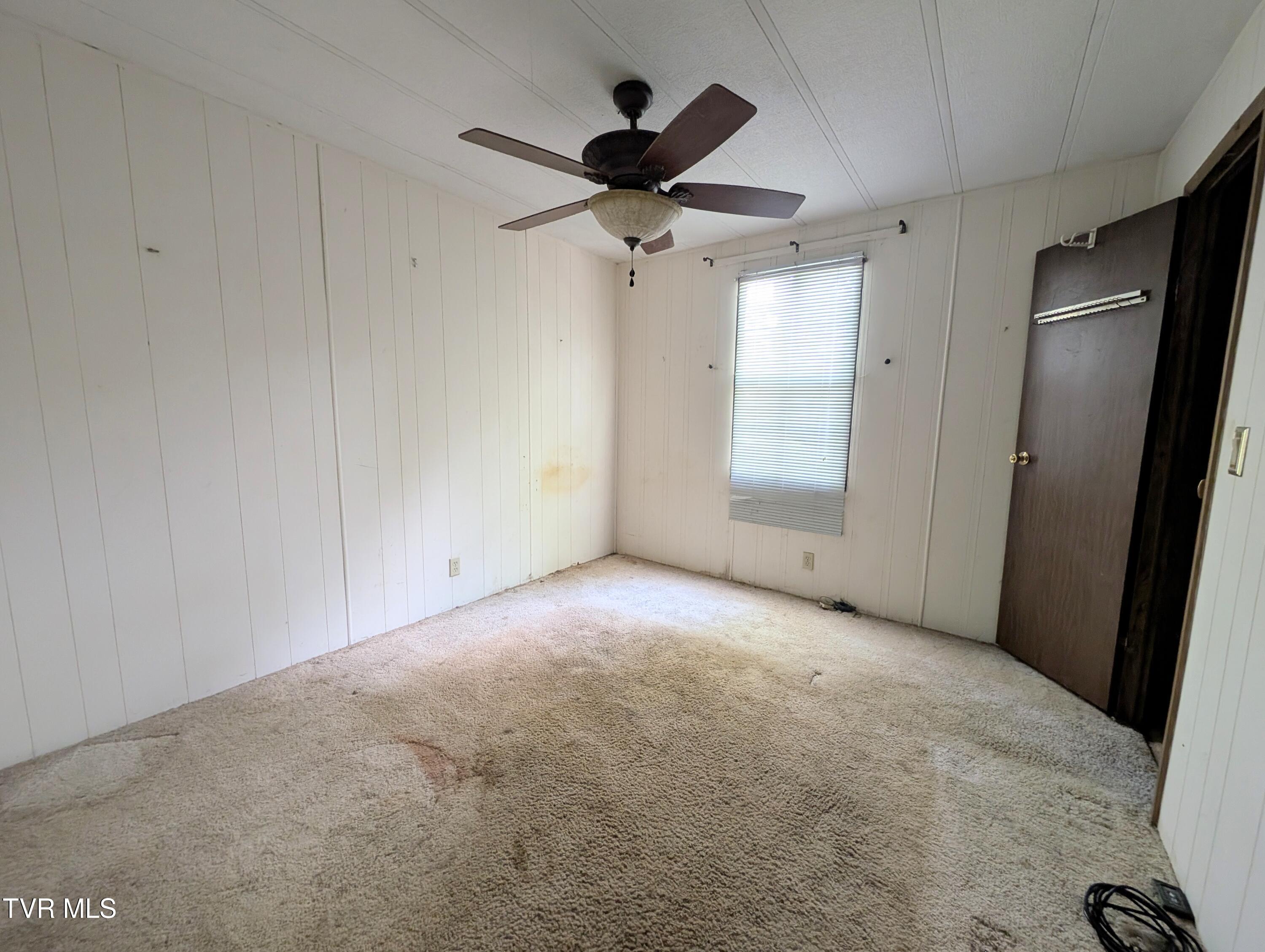 222 Warren Drive