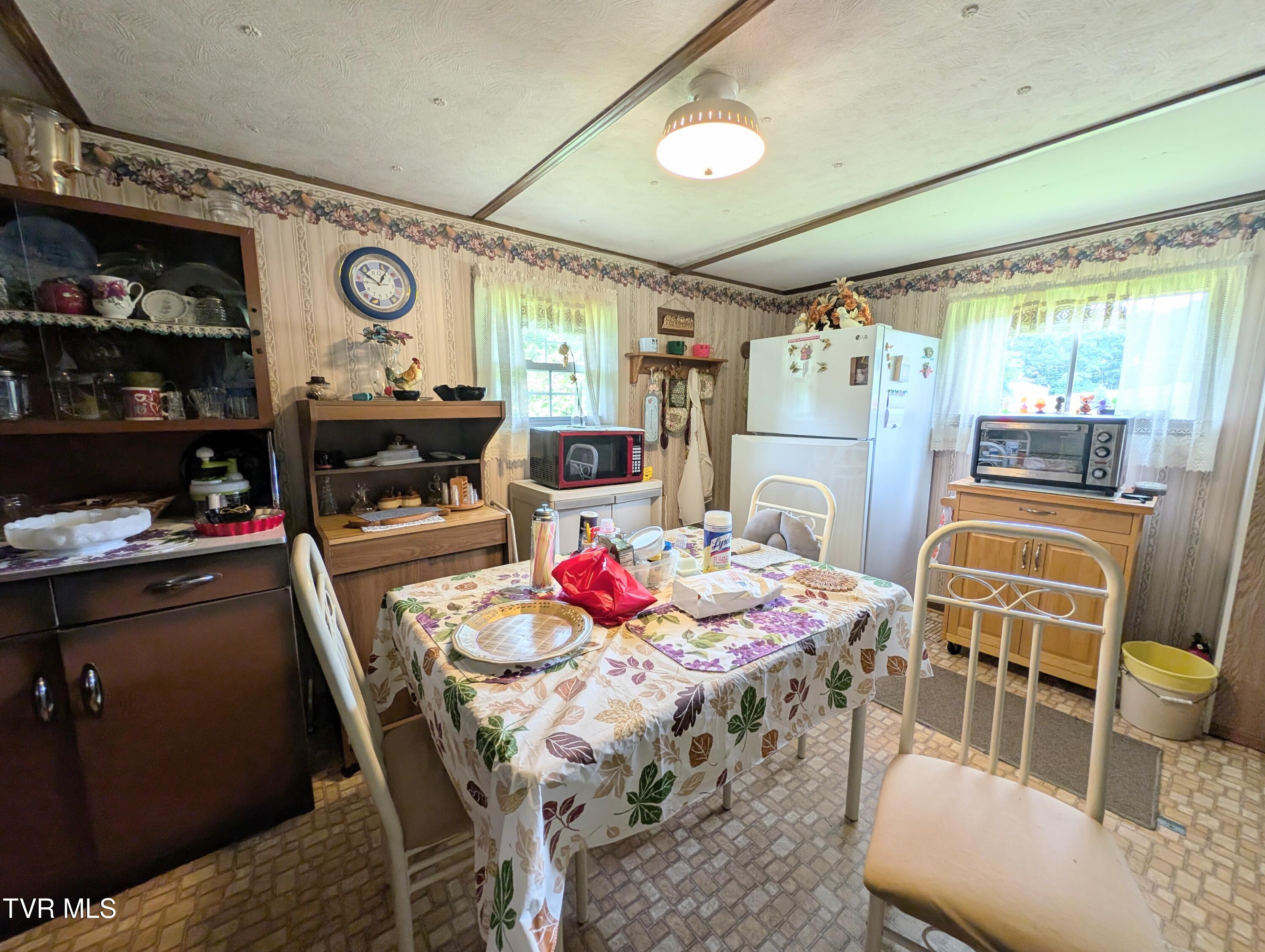 4398 Brushy Ridge Road