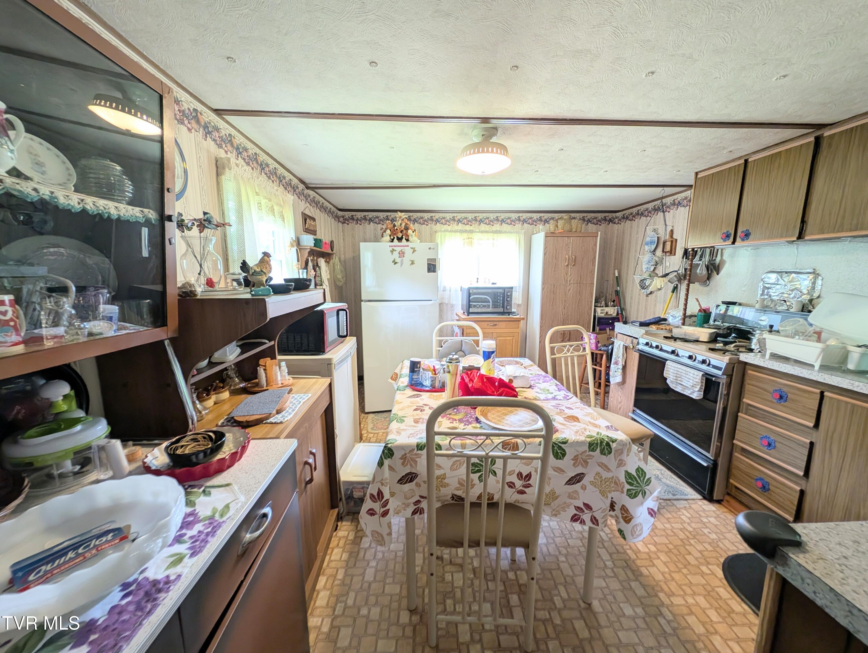 4398 Brushy Ridge Road