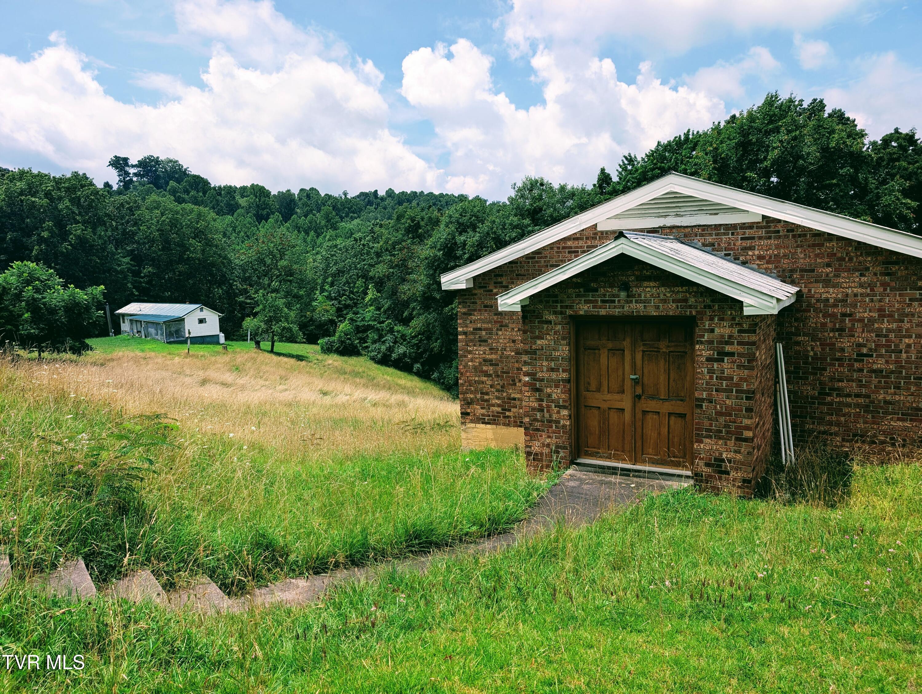4398 Brushy Ridge Road
