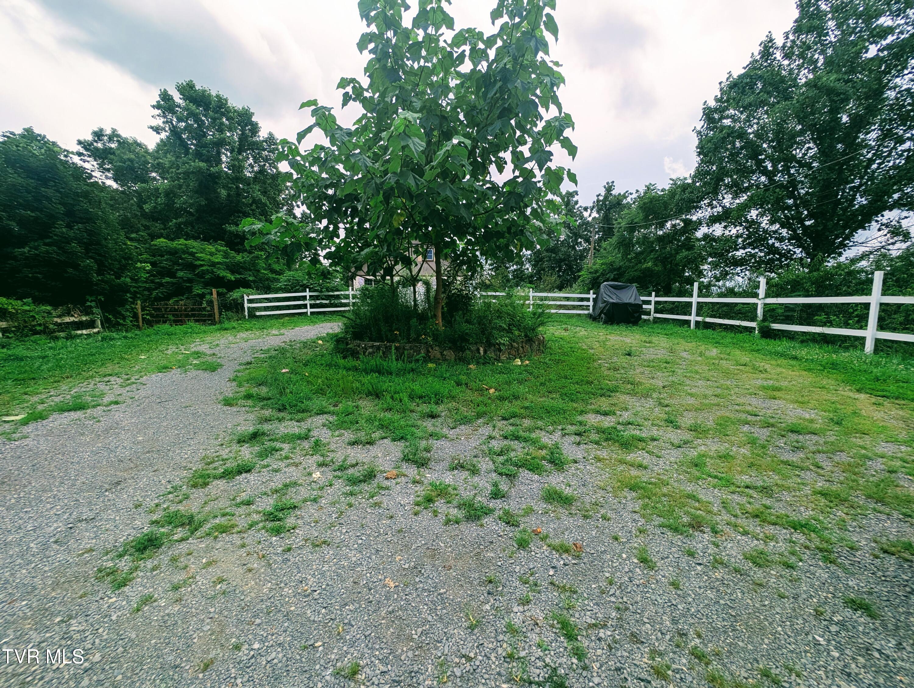 4443 Bartlick Road