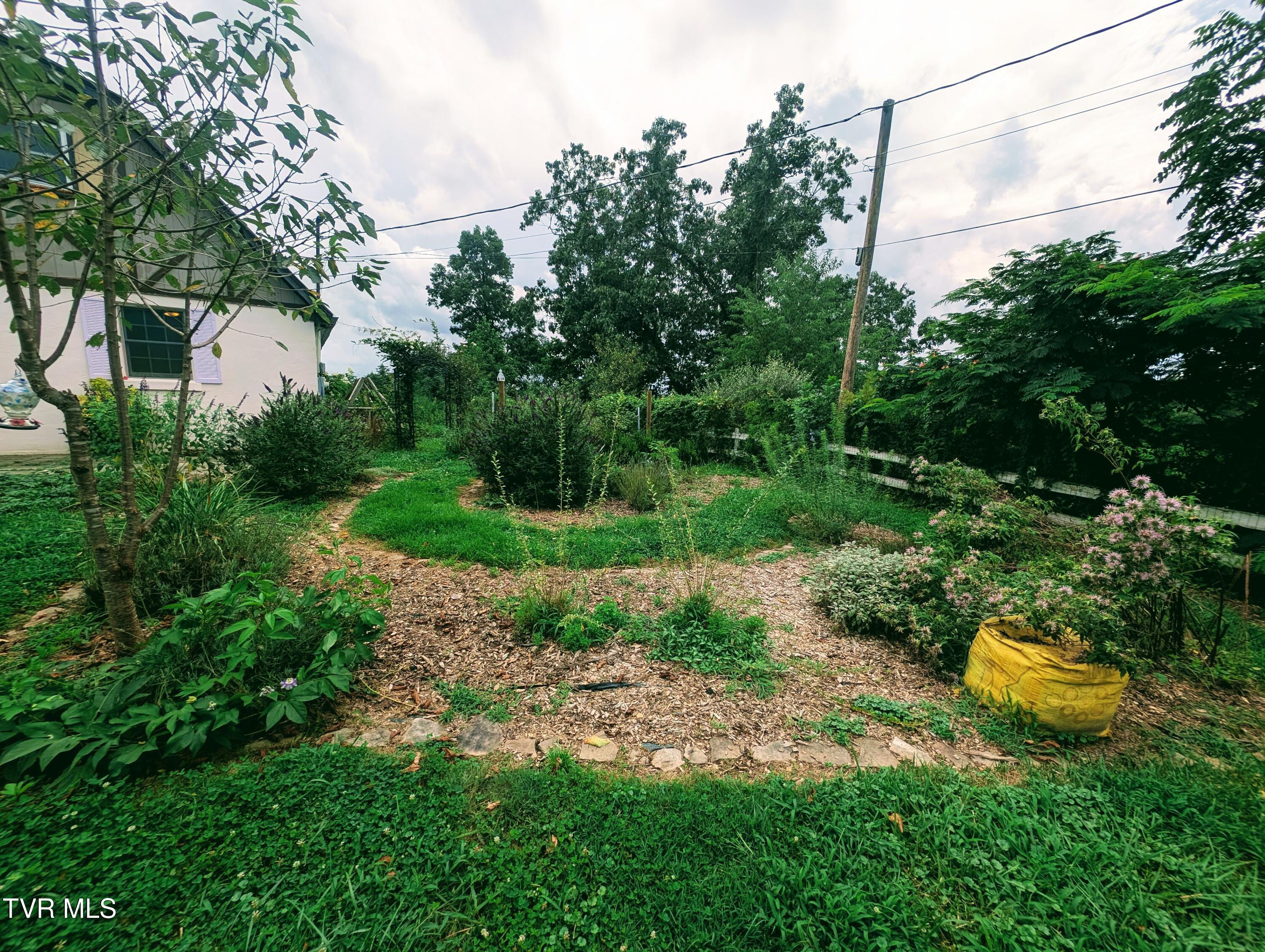4443 Bartlick Road