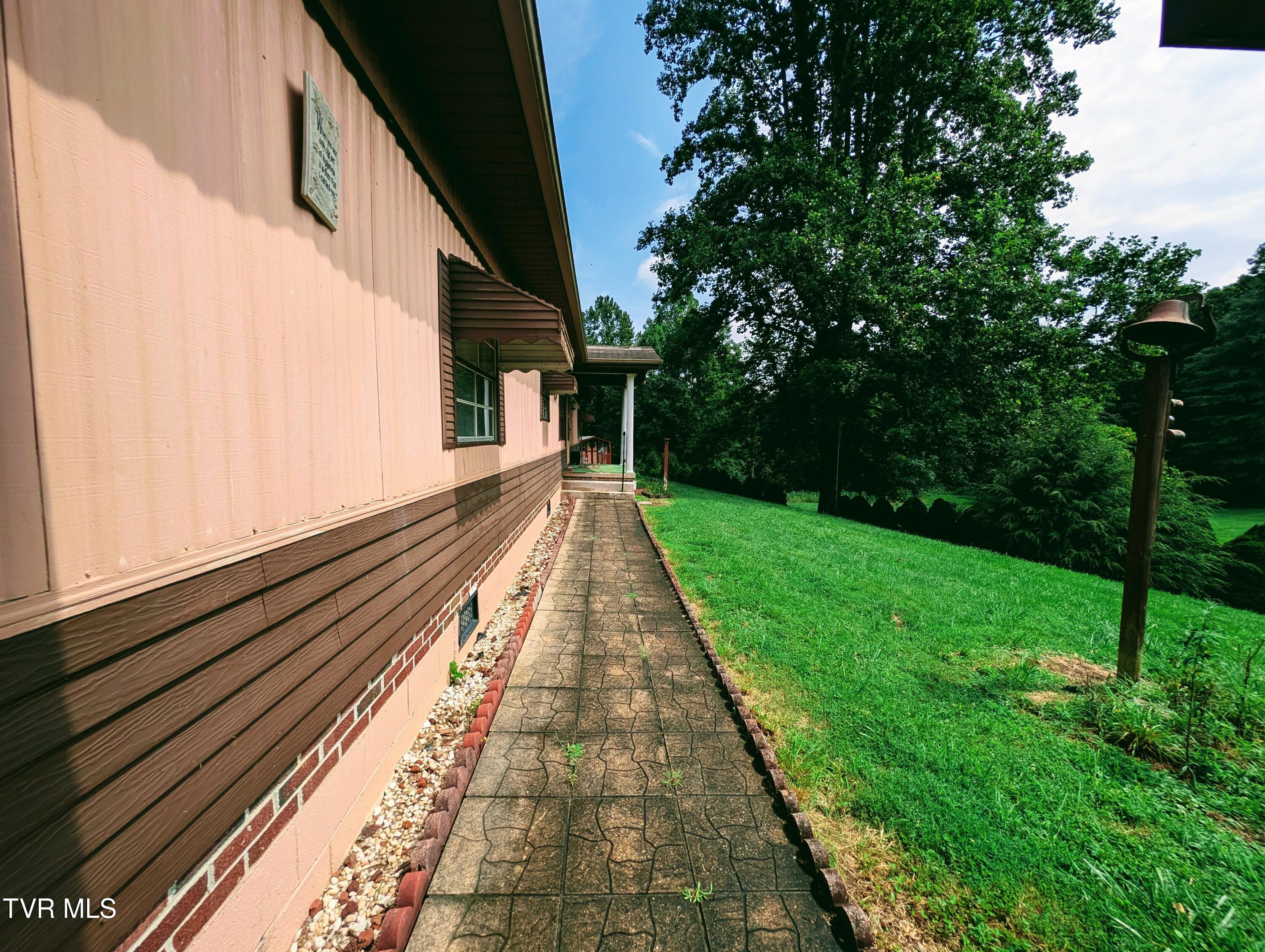 2056 Honey Camp Road