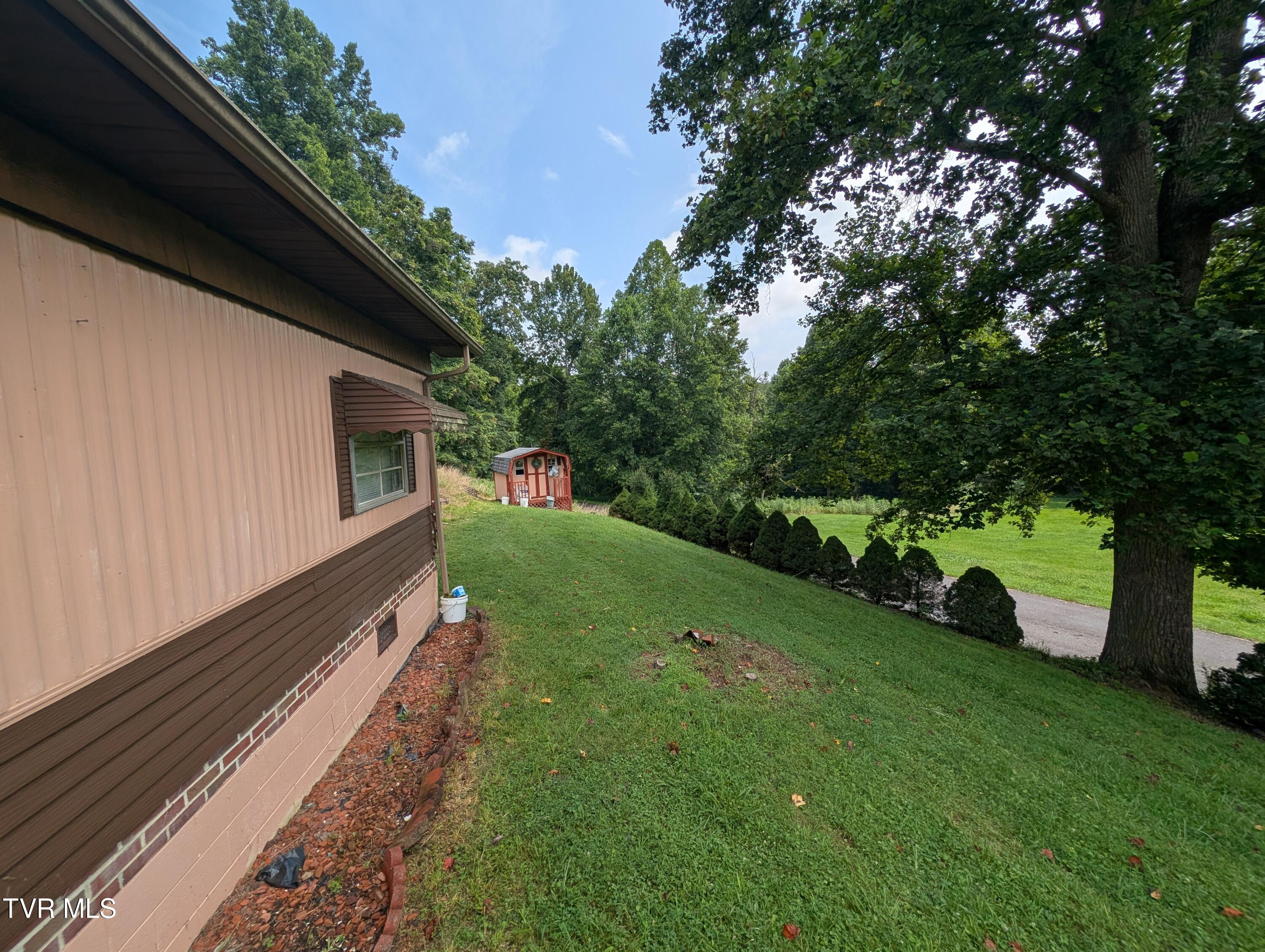 2056 Honey Camp Road