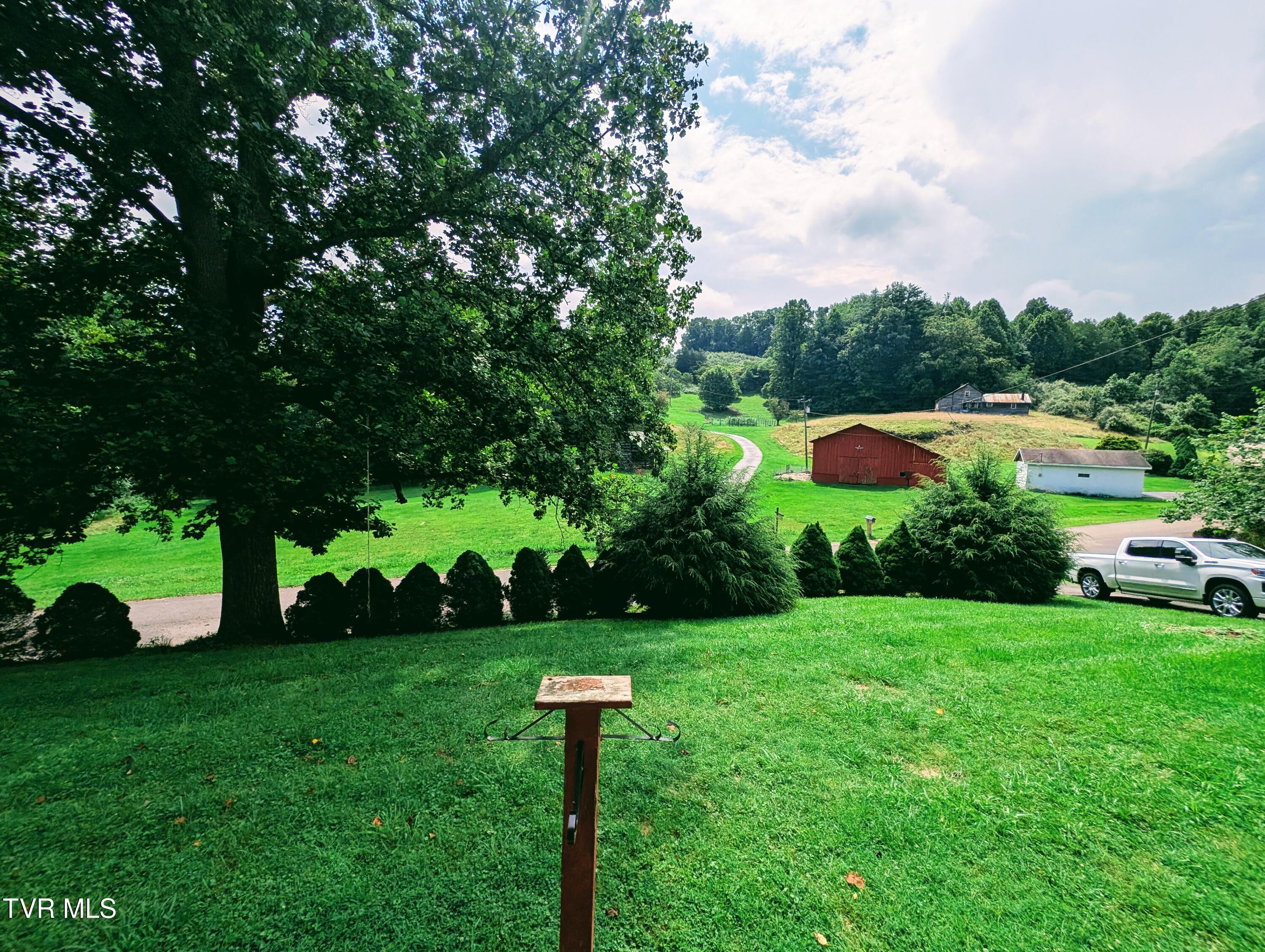 2056 Honey Camp Road