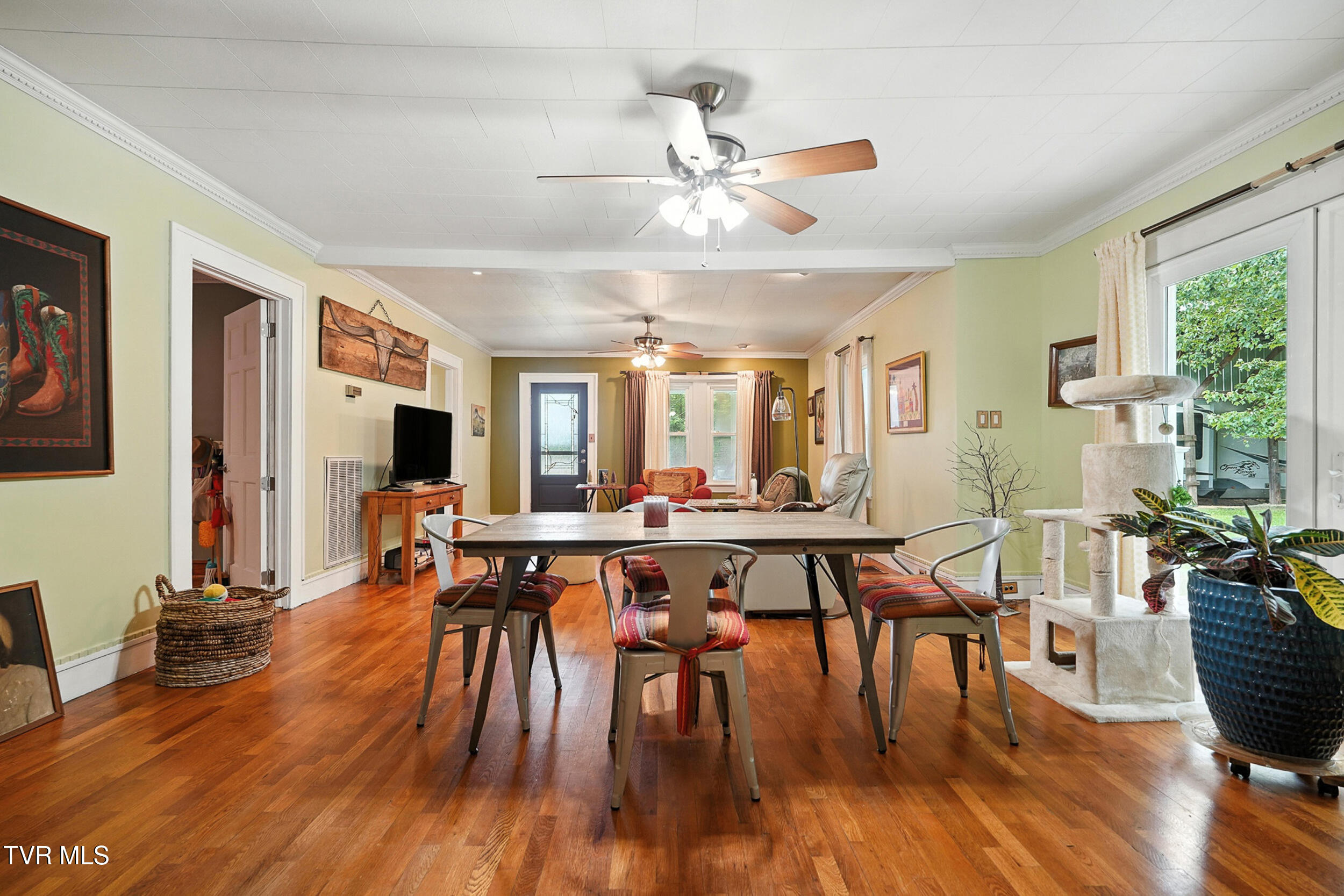 2509 Dc Caney Ridge Road