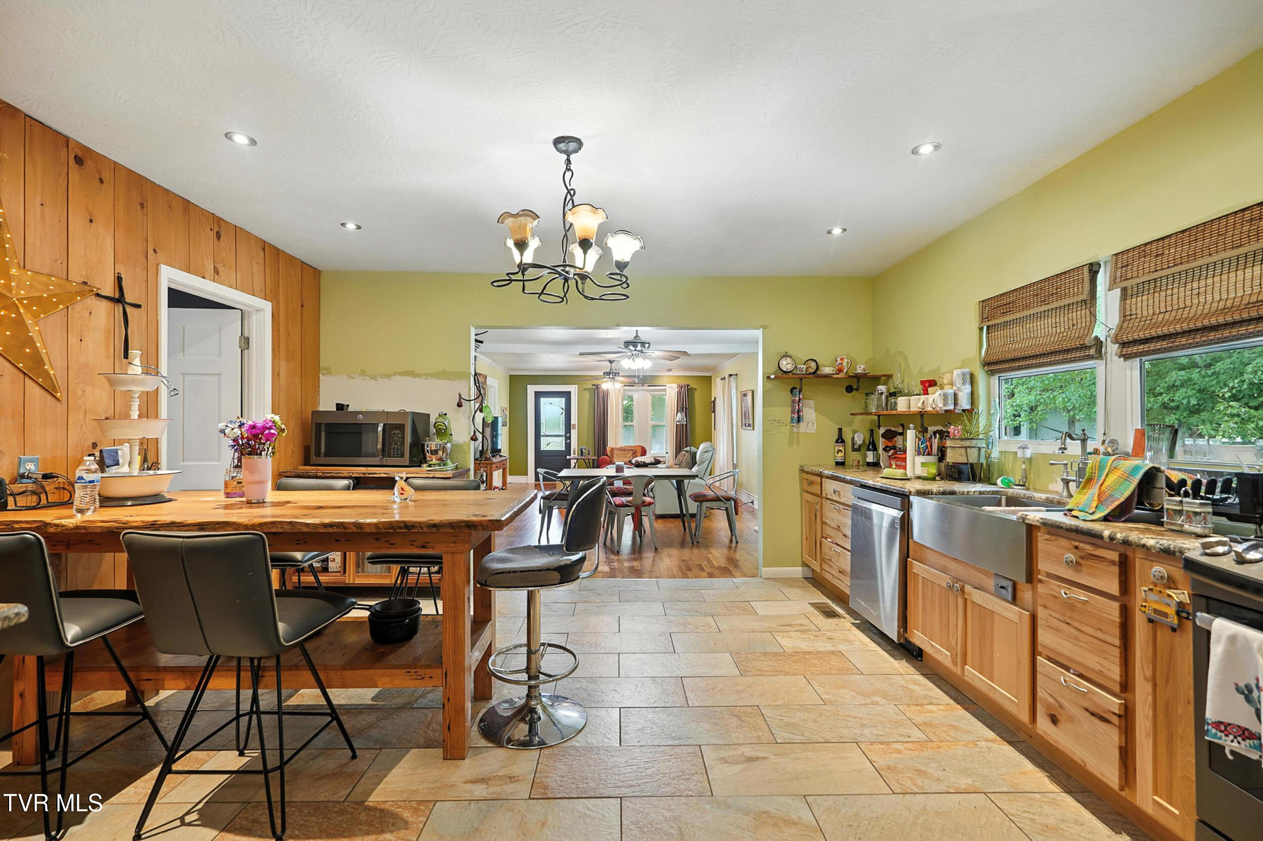 2509 Dc Caney Ridge Road