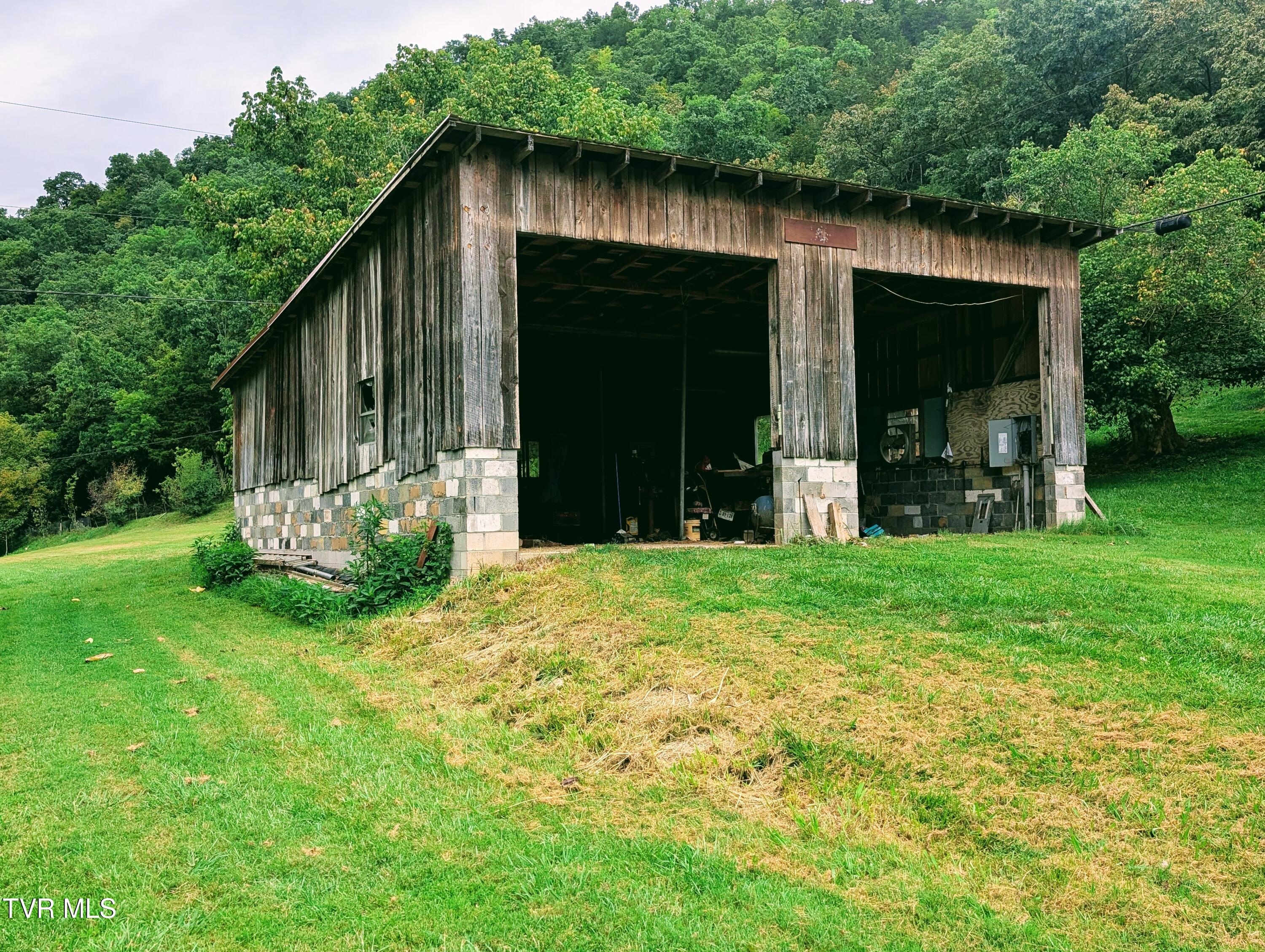 4478 Copper Creek Road