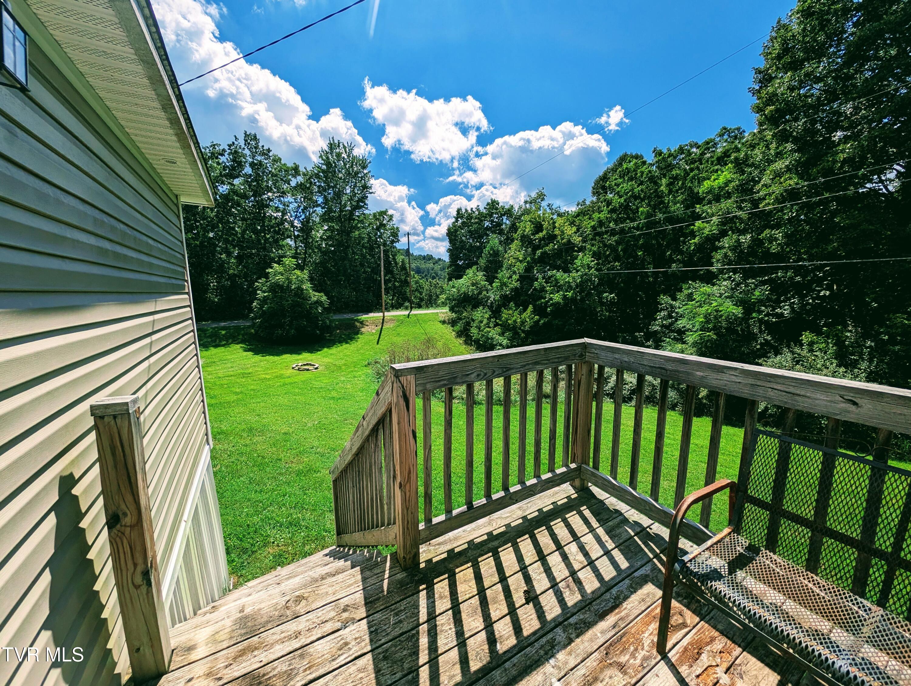 585 Little Brushy Road