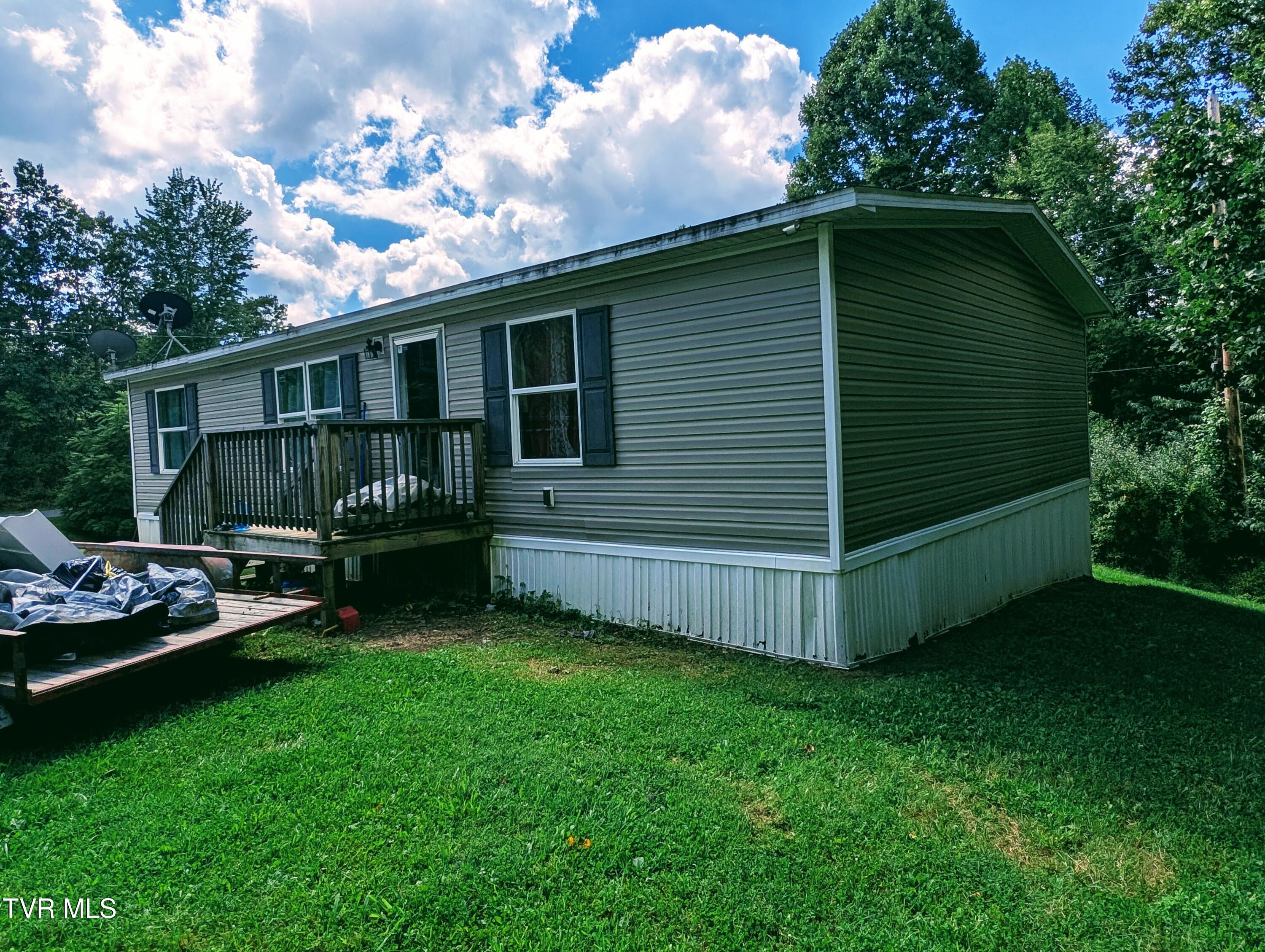 585 Little Brushy Road