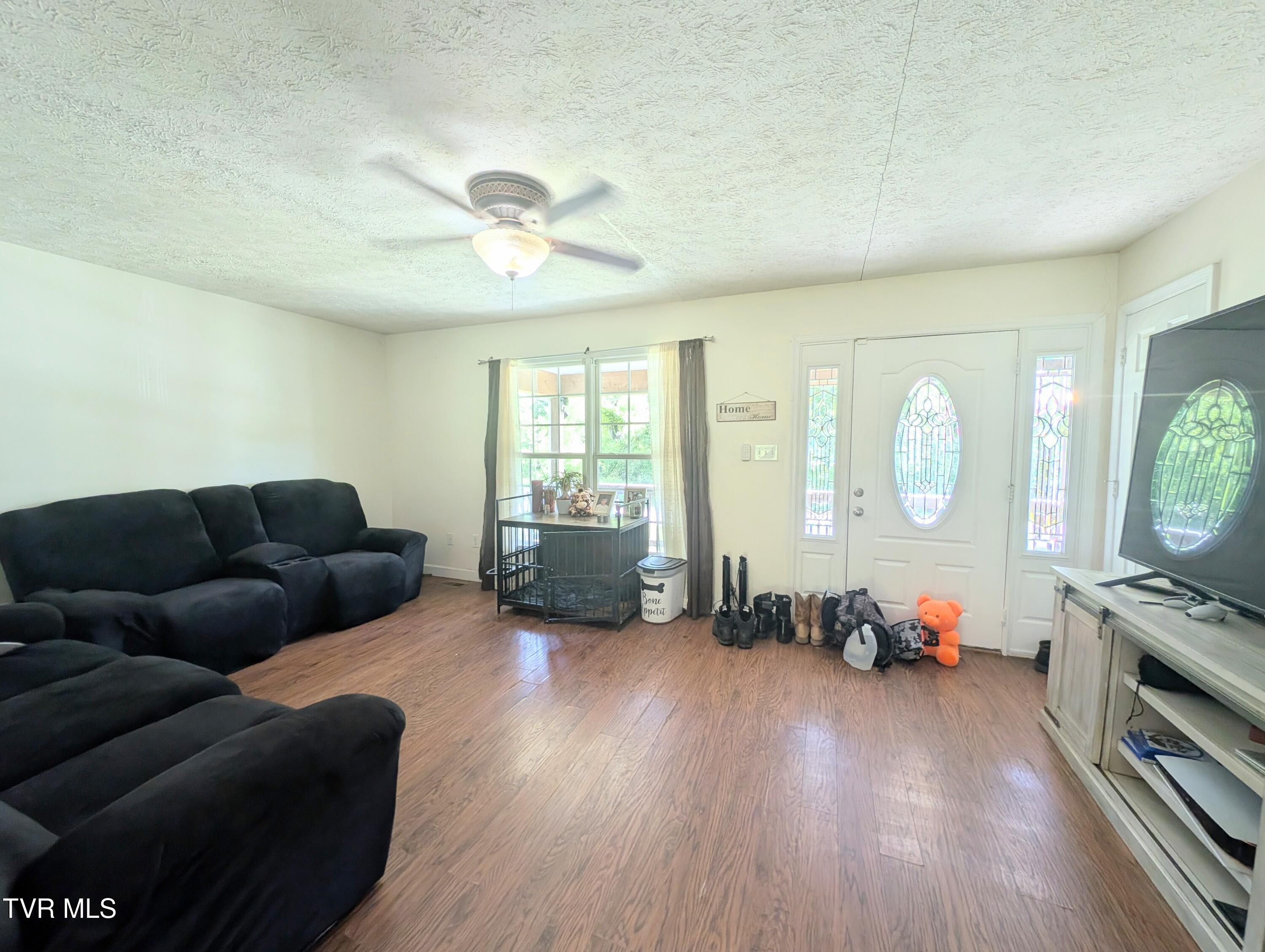 2363 Northeast Mountain Laurel Road