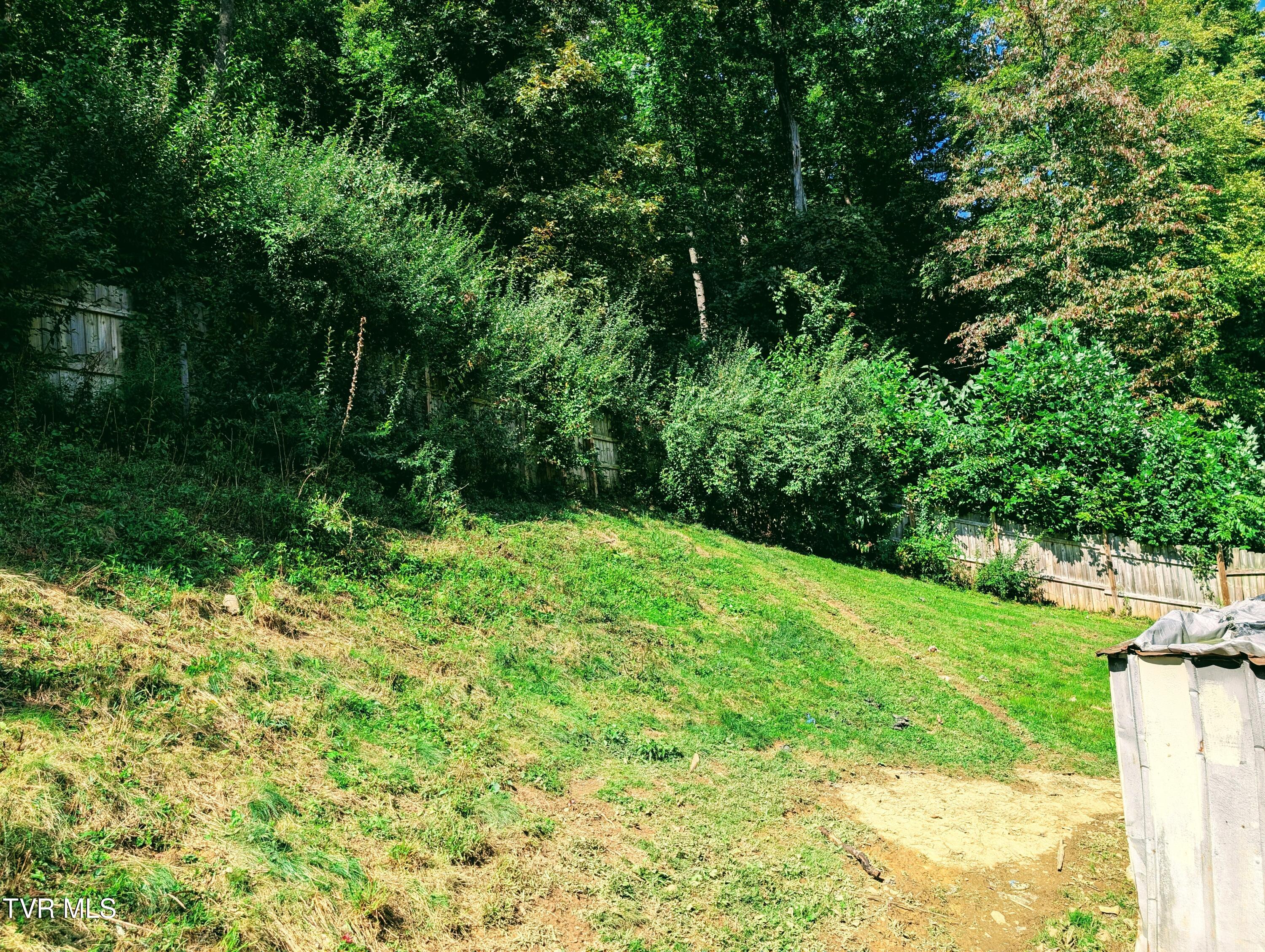 2363 Northeast Mountain Laurel Road