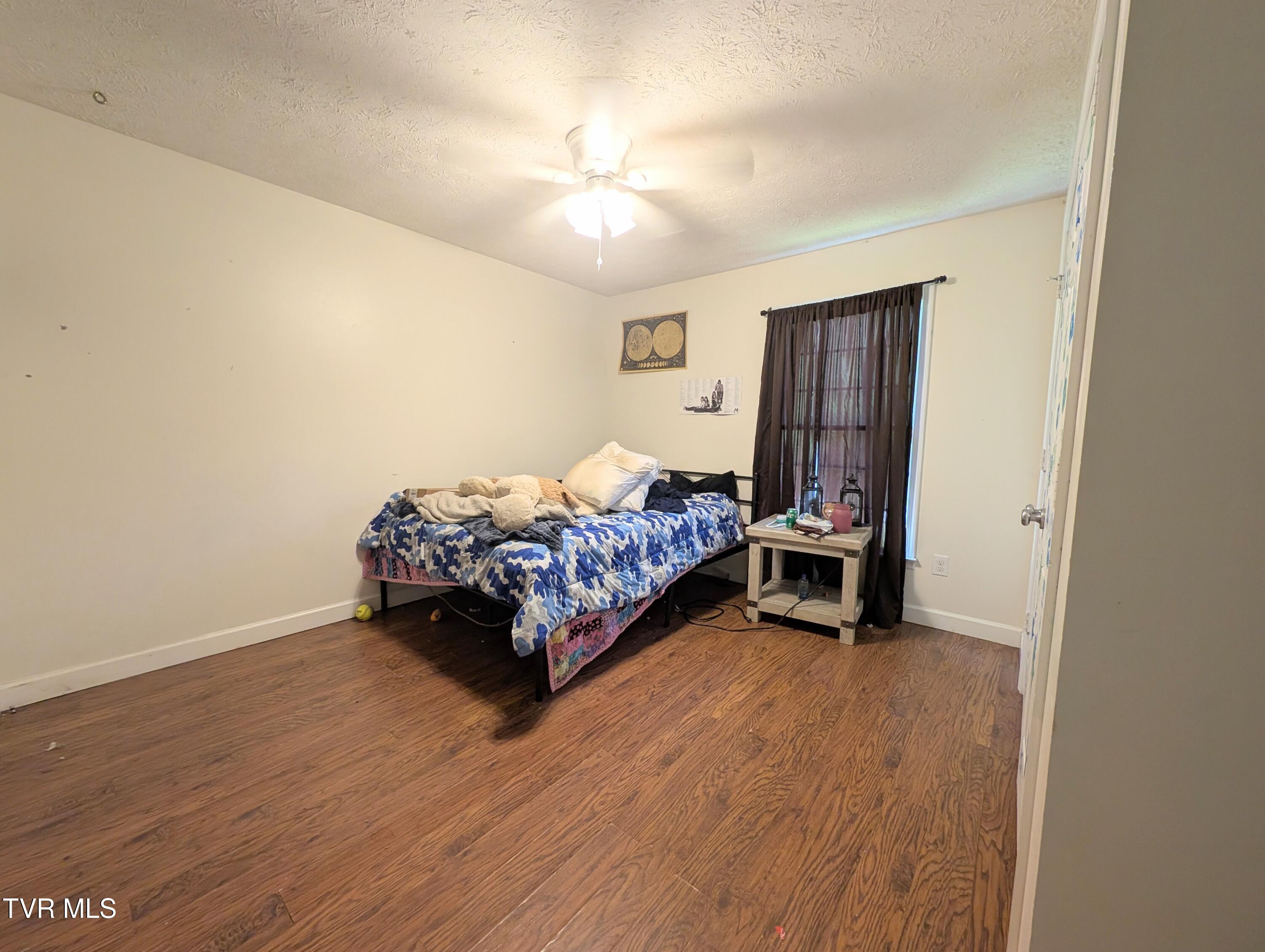 2363 Northeast Mountain Laurel Road