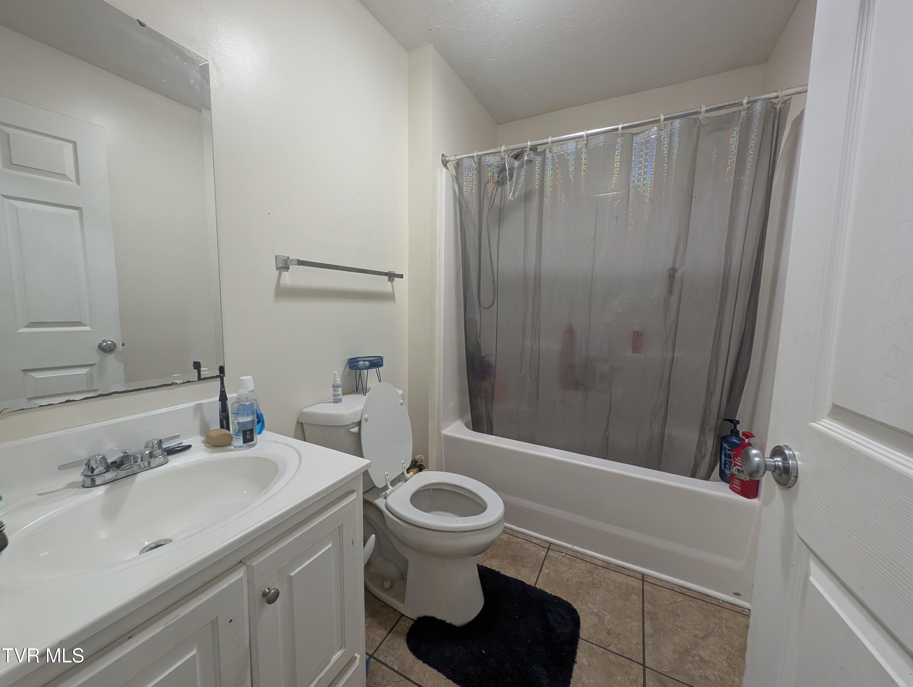 2363 Northeast Mountain Laurel Road