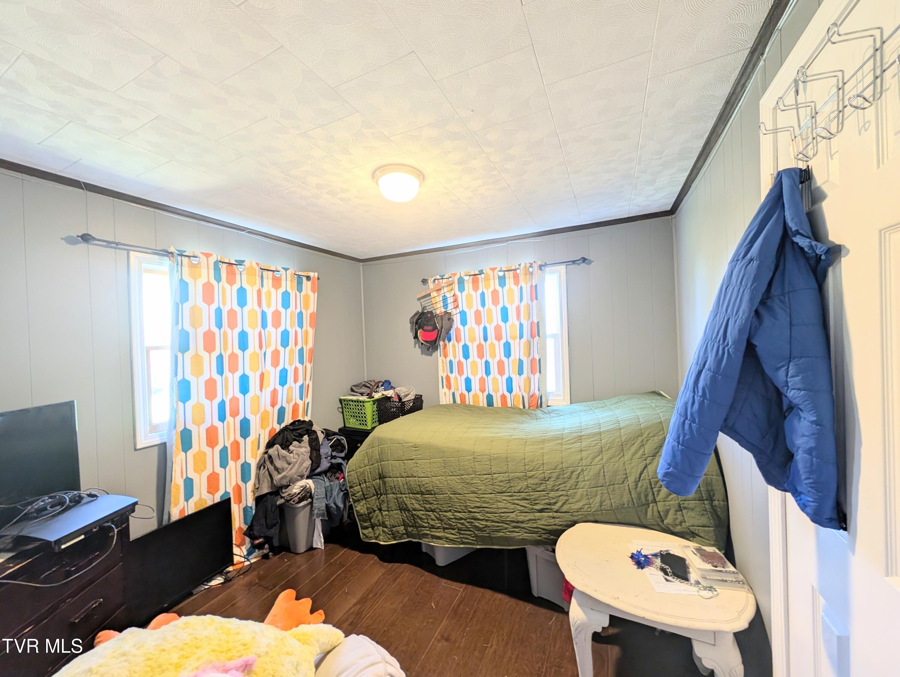 279 State Route Road, Clintwood