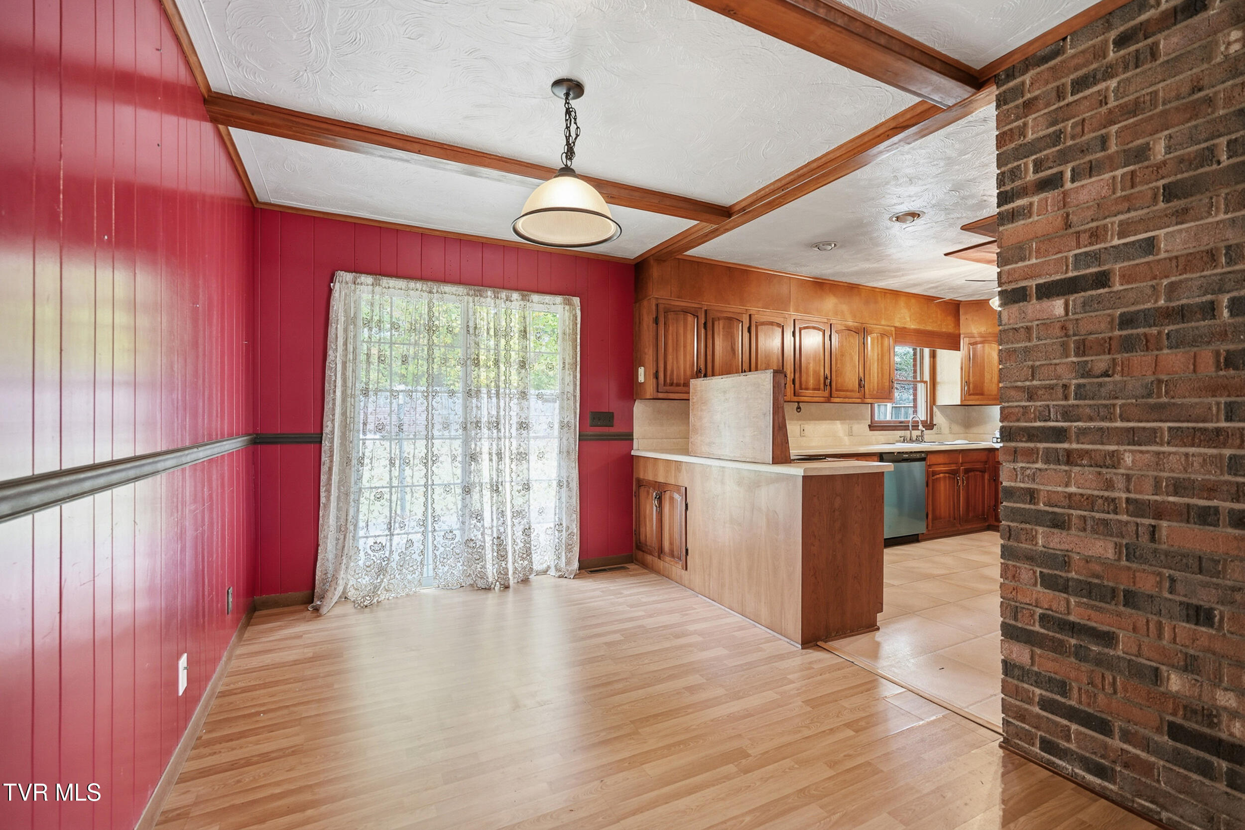 220 Market Street, Clintwood